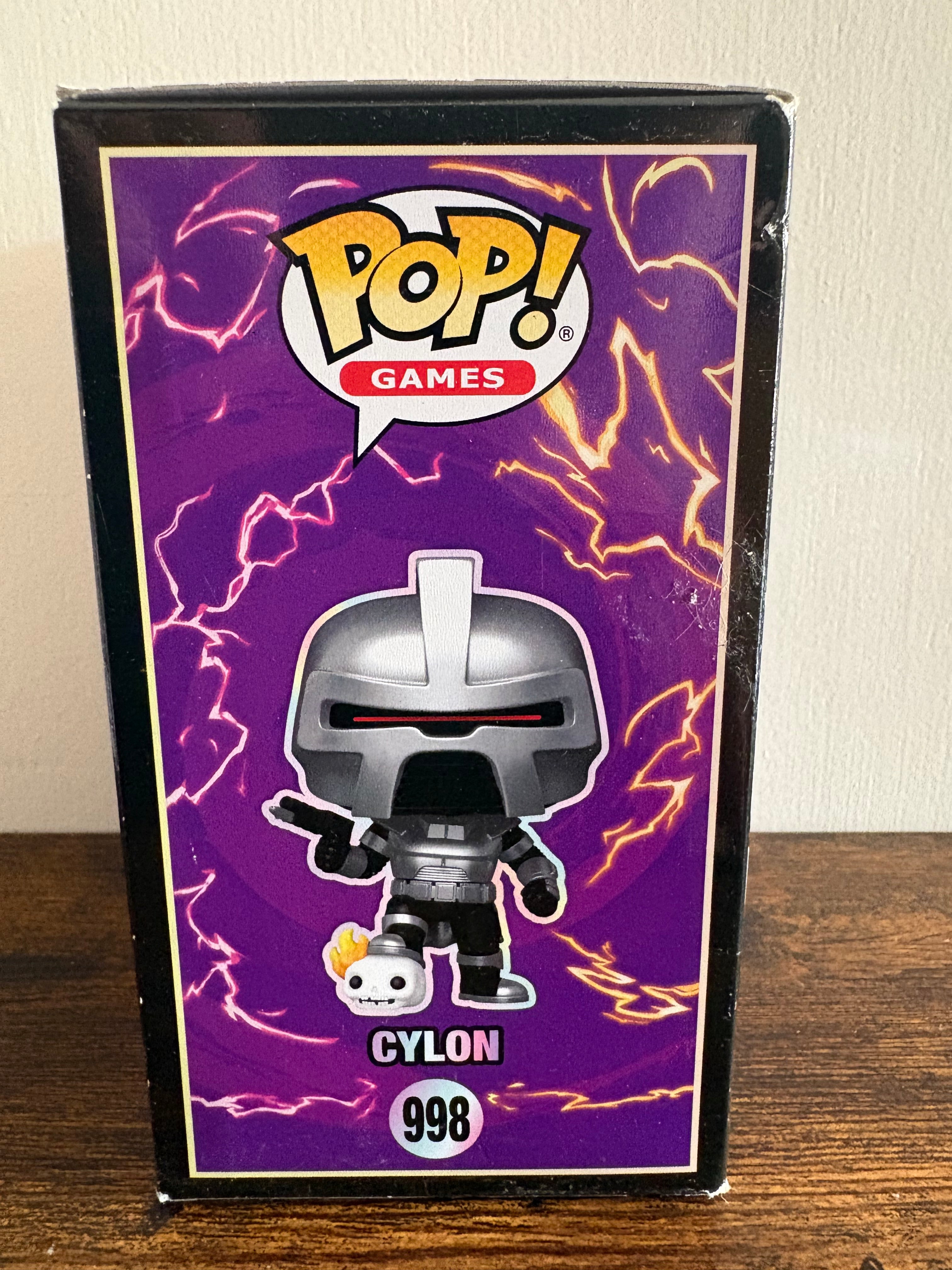 Funko pop - #998 Cylon Funko fusion