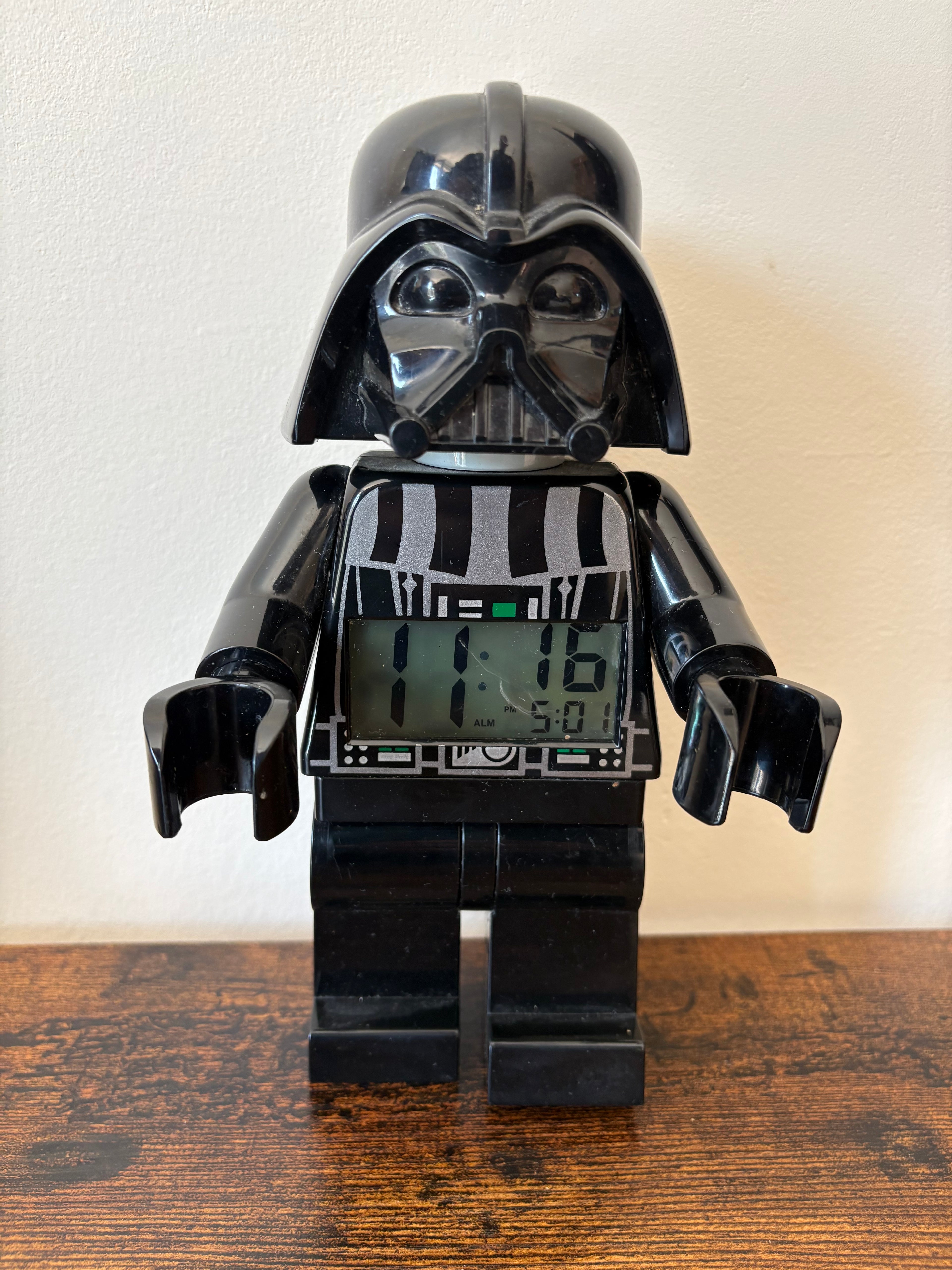 LEGO pre-loved Star Wars Darth Vader Digital Alarm Clock Black Figure Tested Working