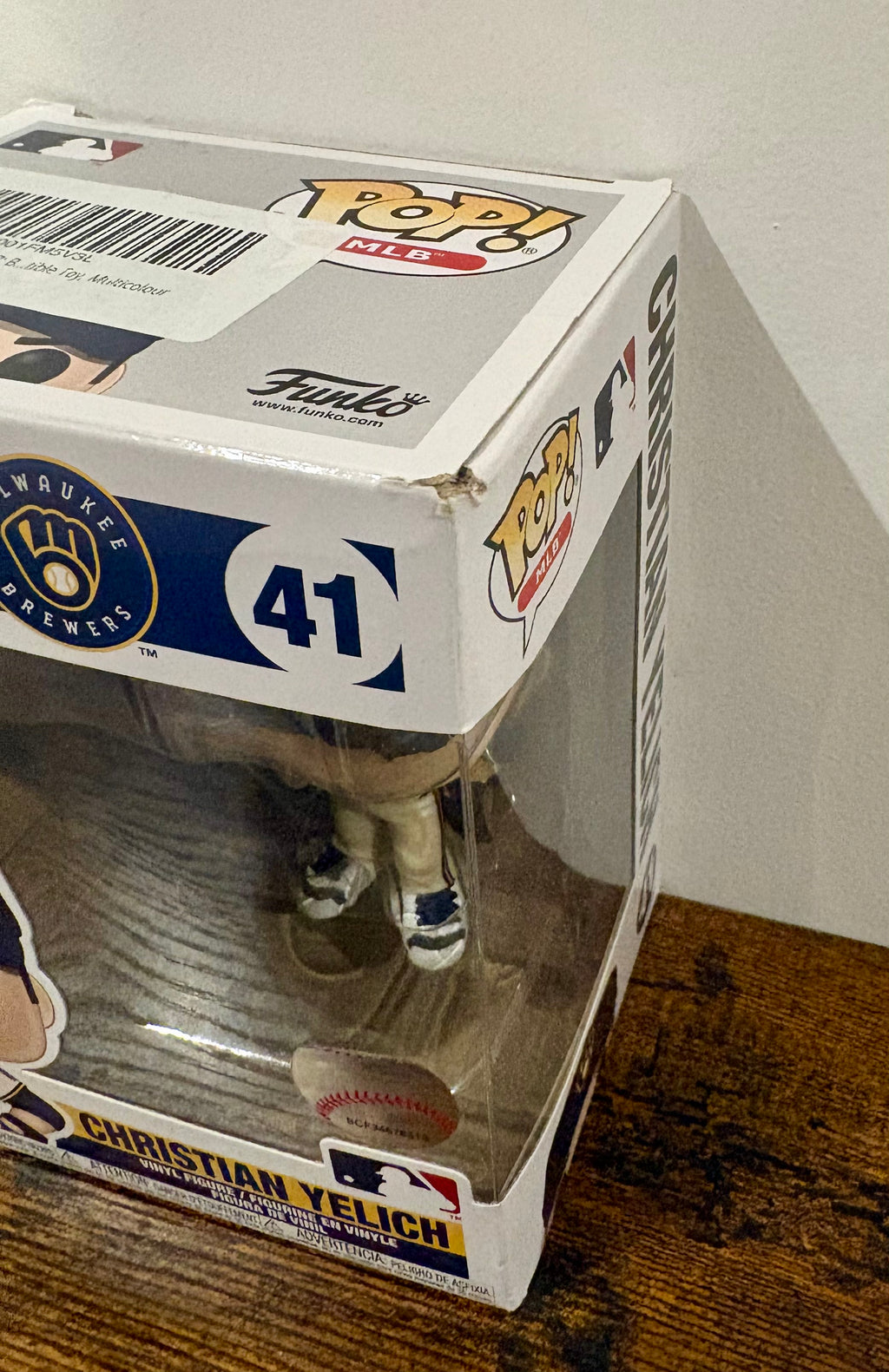 Funko Pop! Vinyl: Christian Yelich #41 slight damage to corner of box