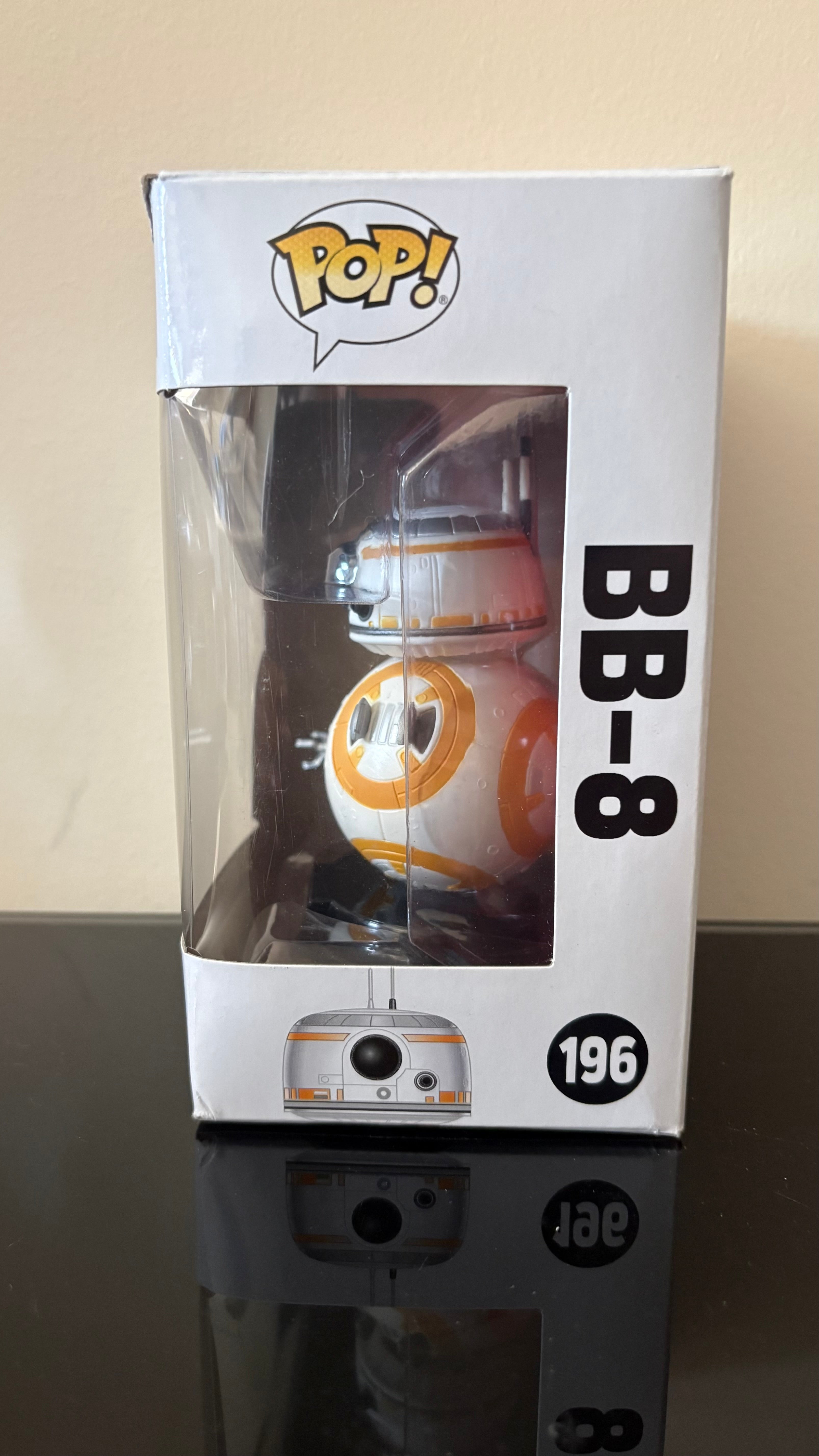 Funko Pop - #196 BB8 (Box Damage)