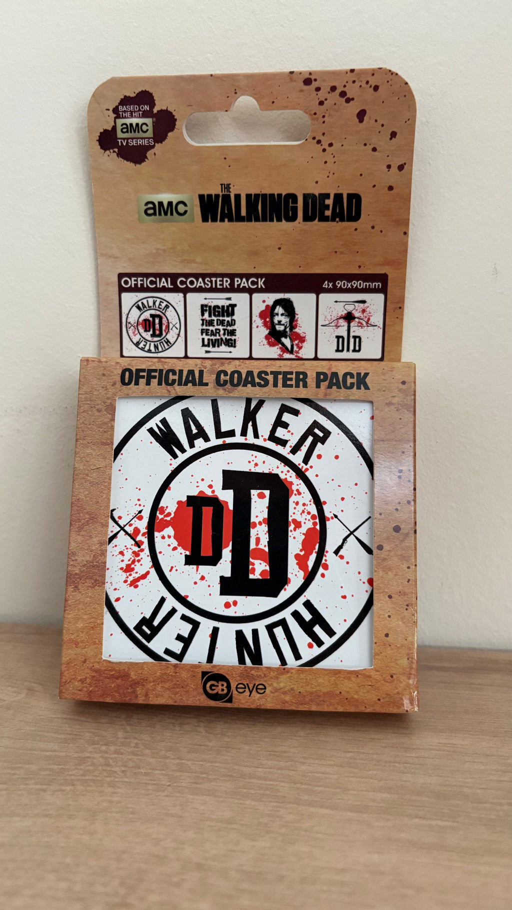 Collectibles - AMC walking dead coaster set,