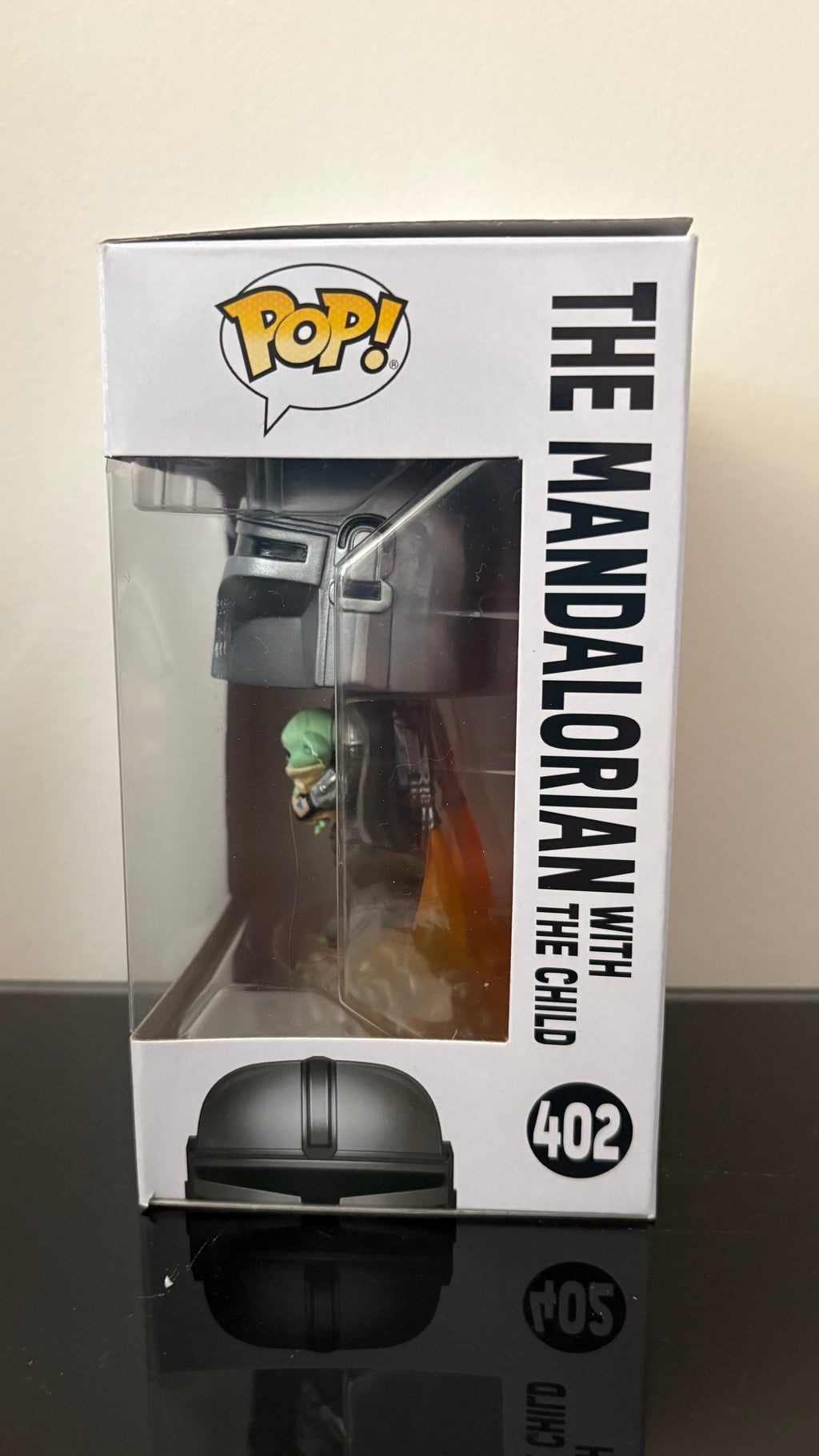 Funko POP! Star Wars The Mandalorian 402 Vinyl Figure