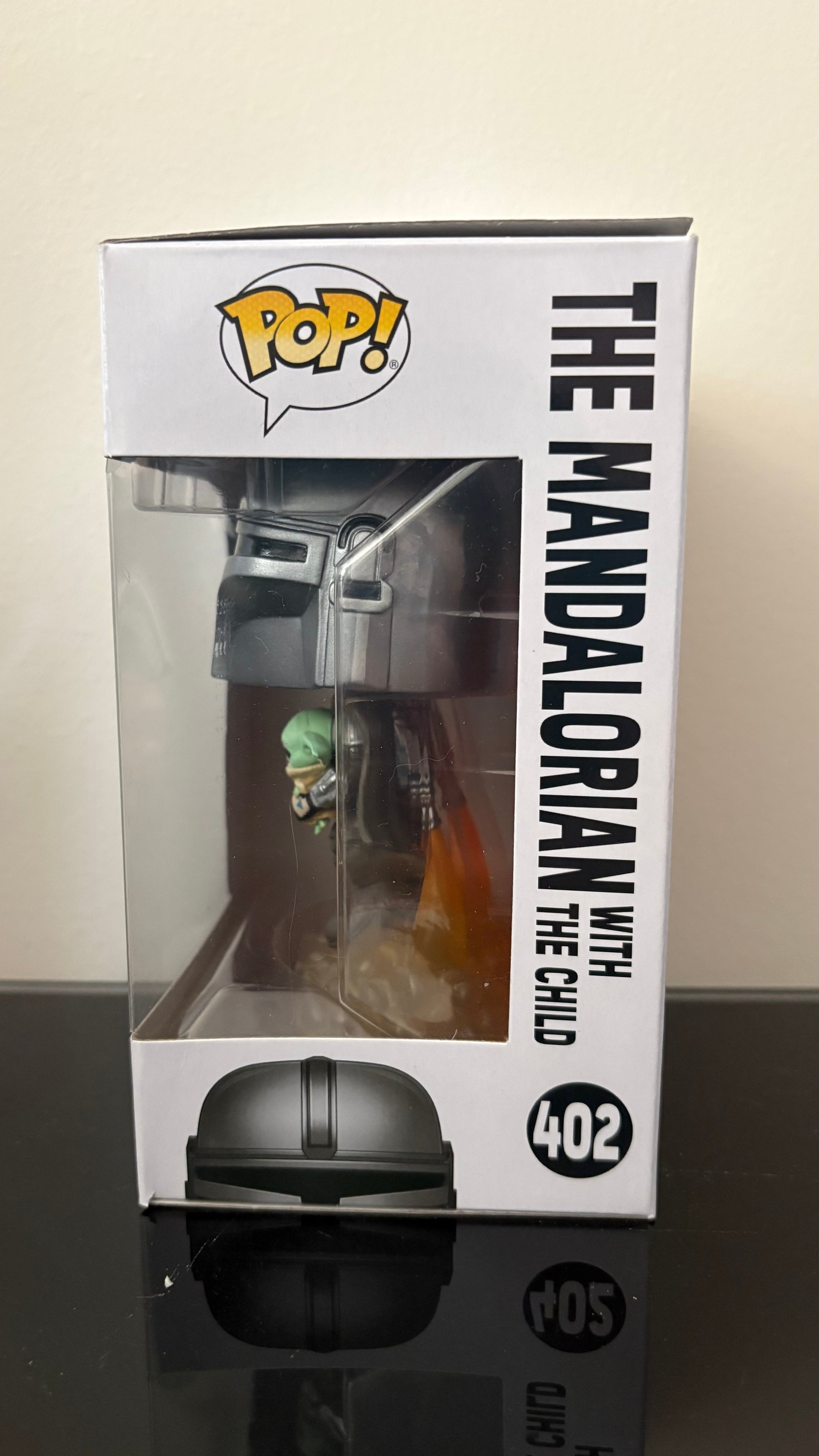 Funko POP! Star Wars The Mandalorian 402 Vinyl Figure