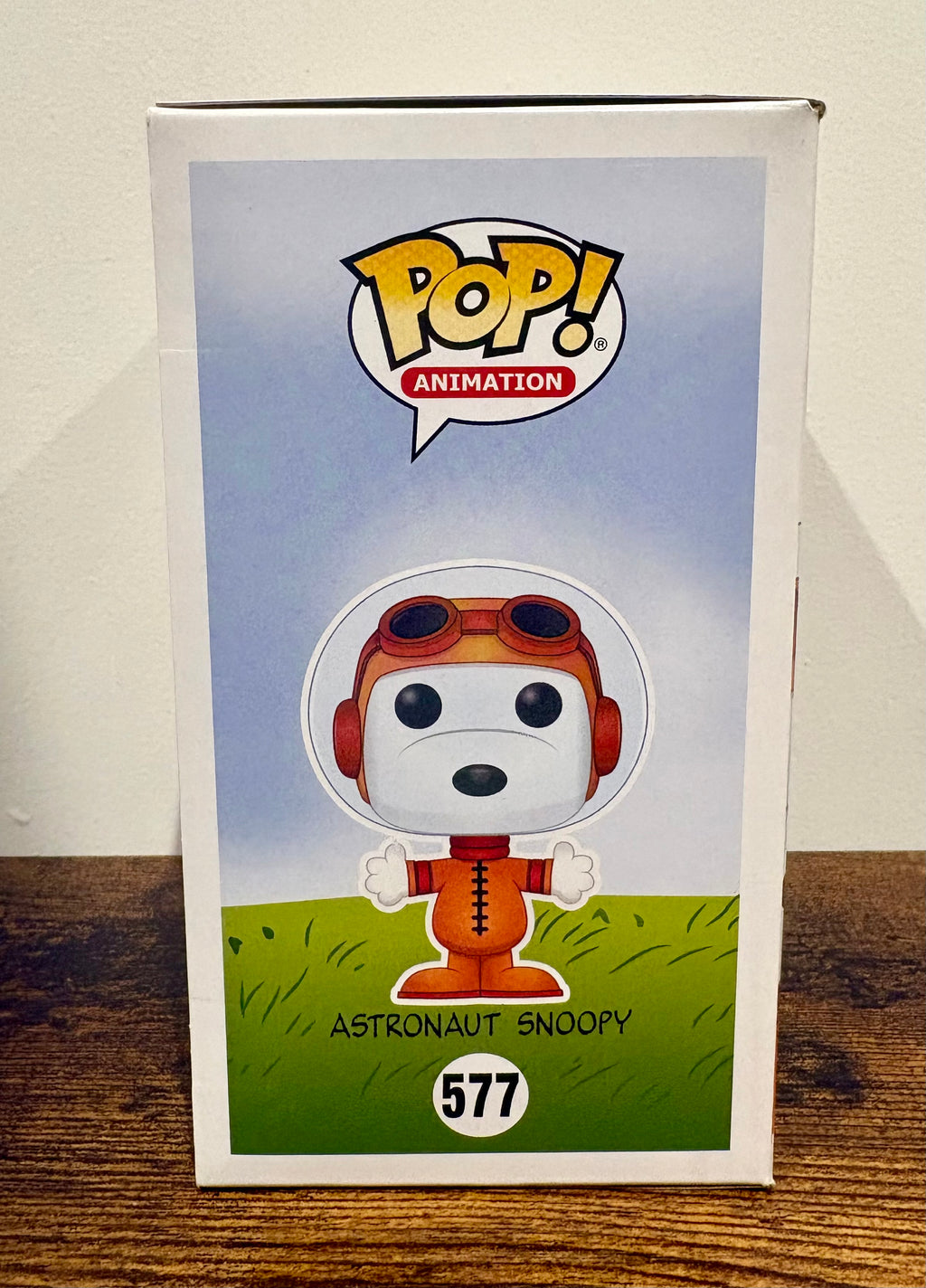 Funko Pop #577 Astronaut Peanuts (snoopy) limited edition exclusive
