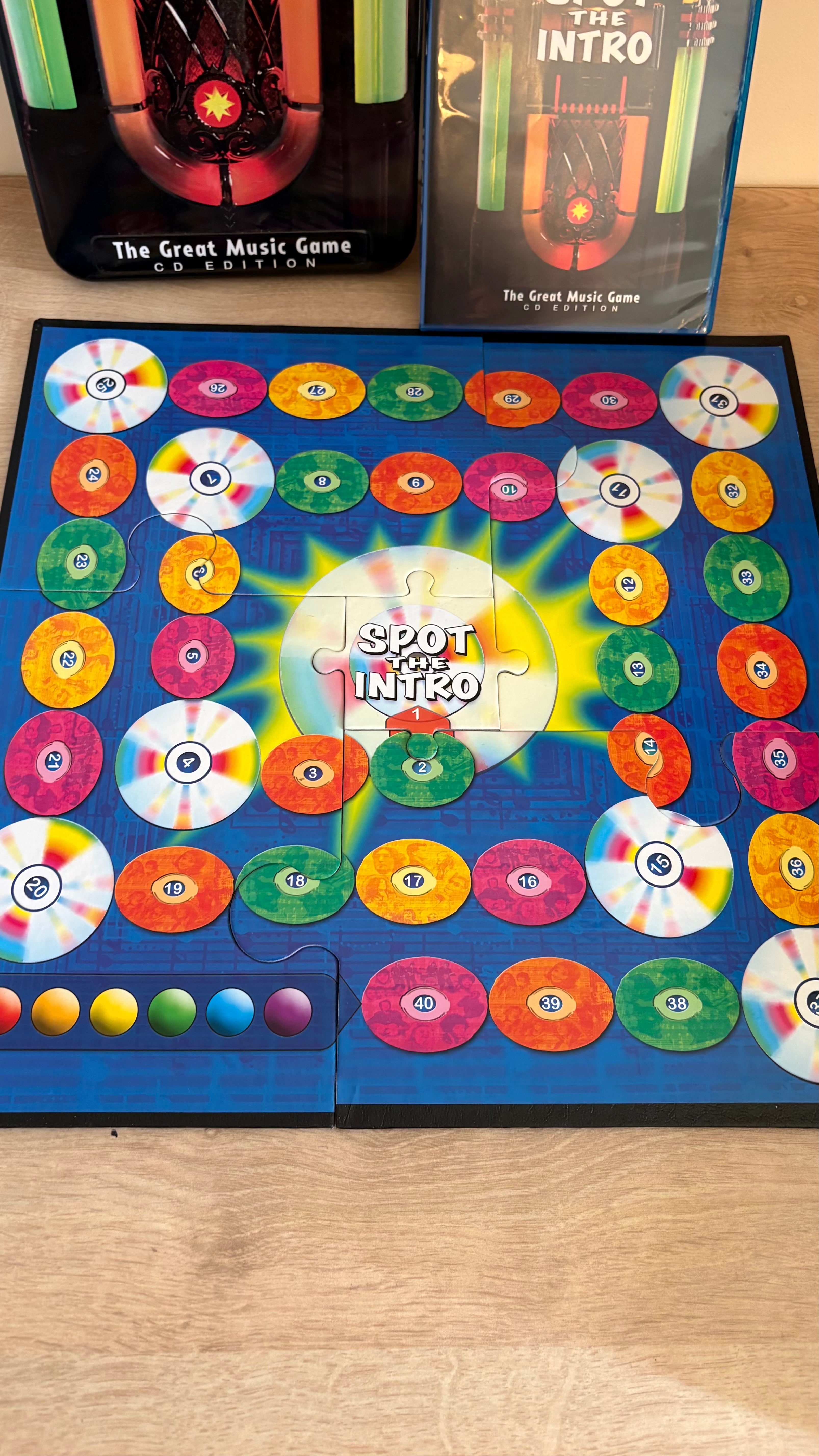 Spot the Intro — Game in Retro Tin