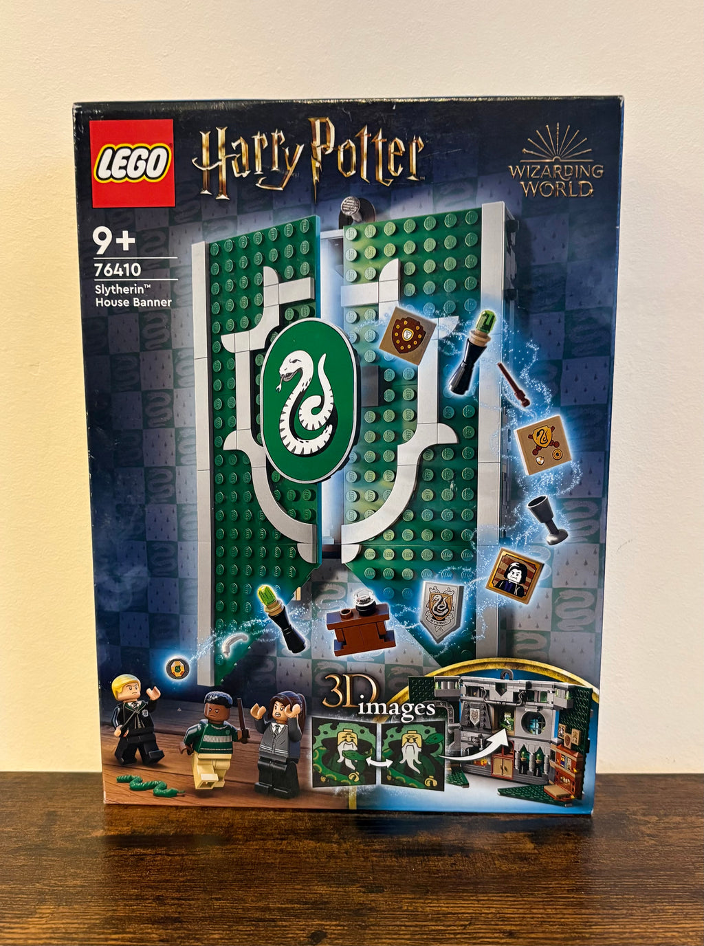 LEGO Harry Potter Gryffindor House Banner 76409