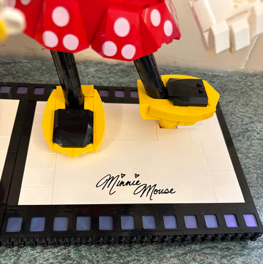 Lego Disney Mickey Mouse & Minnie Mouse 43179 Retired Set  100% Complete
