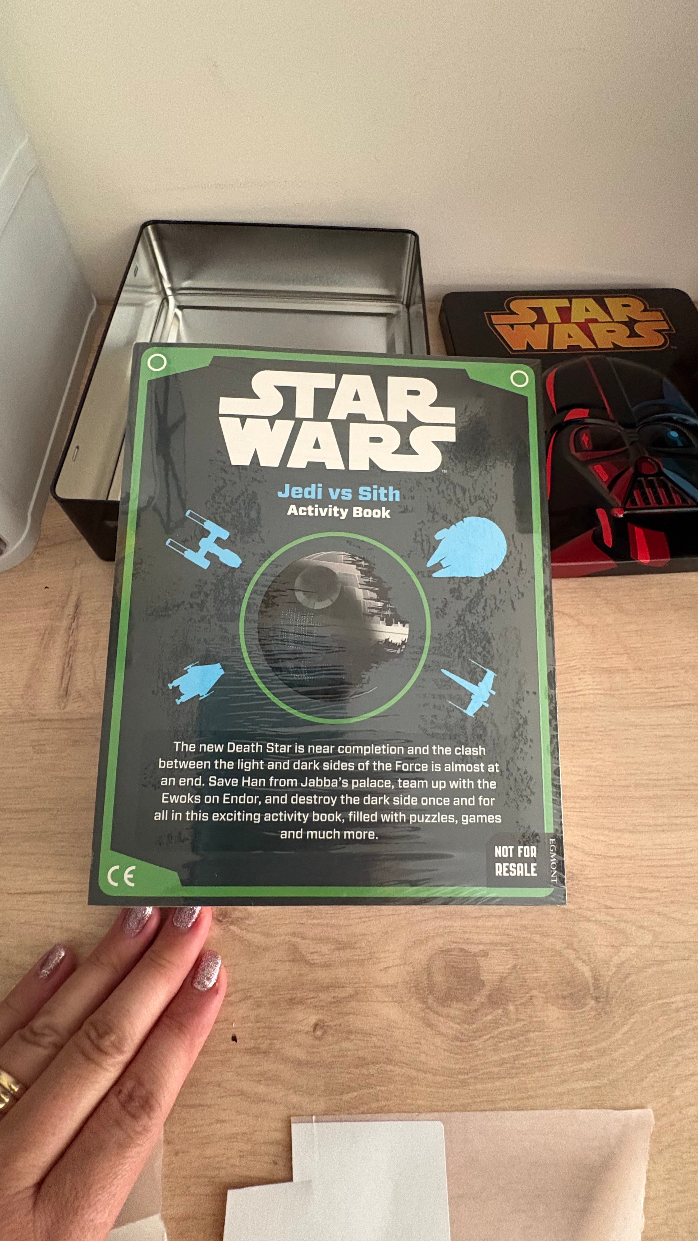 Star Wars metal collectable tin build a ATST