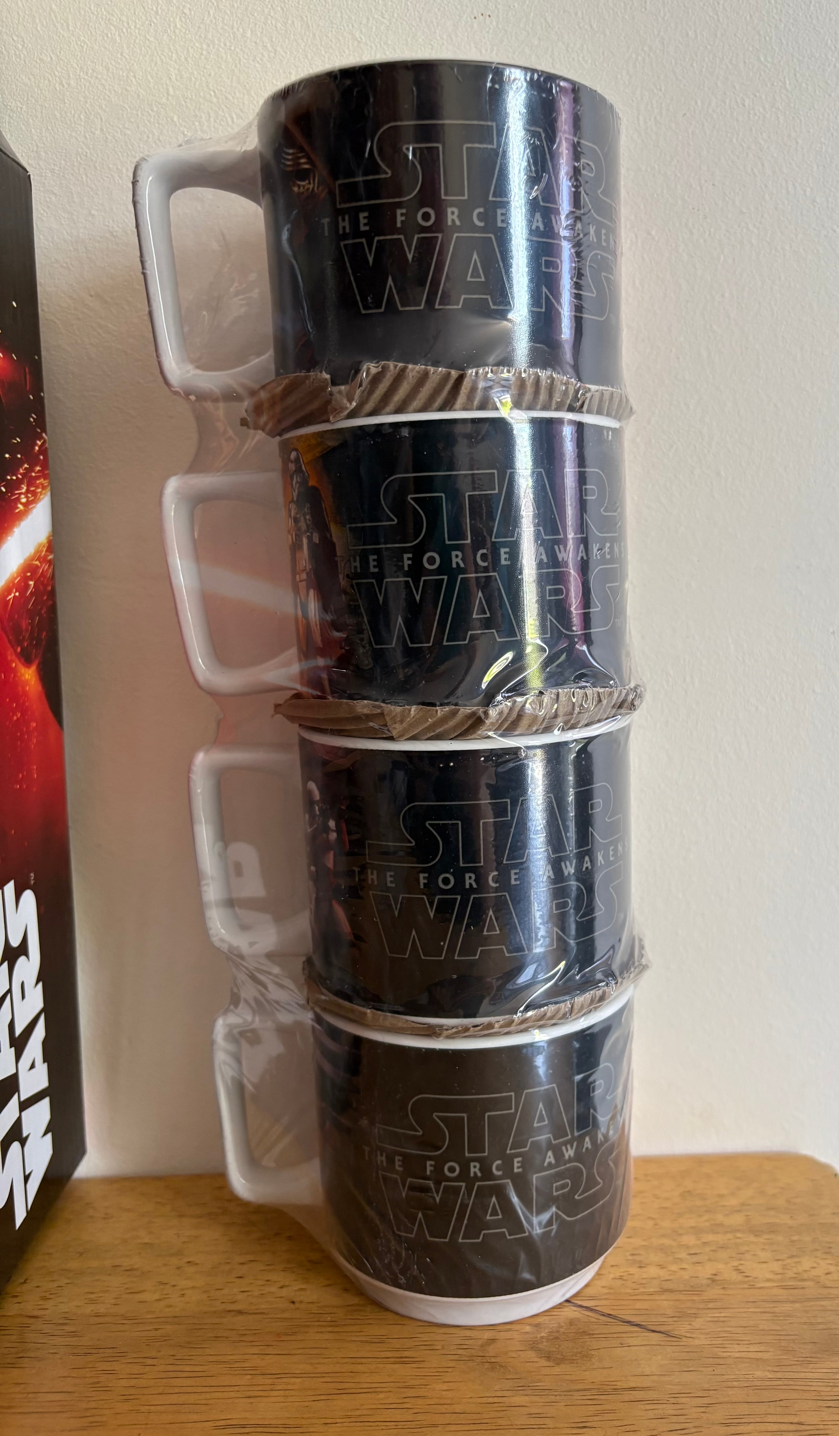Star Wars set of 4 brand new stackable sealed mugs