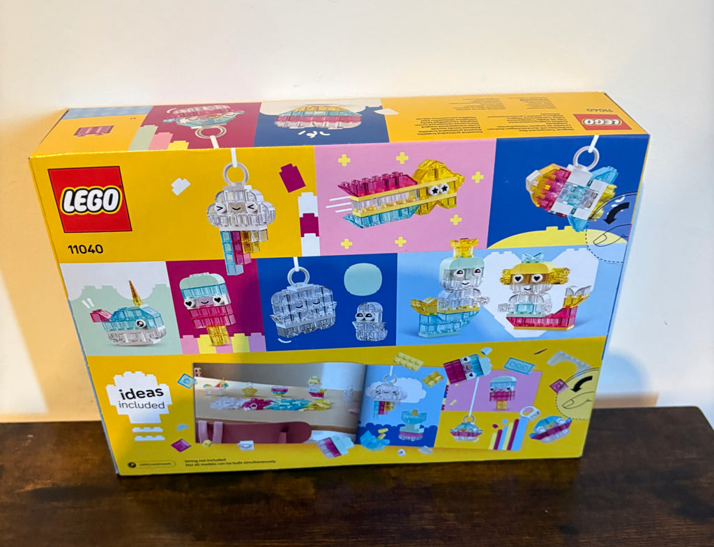 Lego CLASSIC: Magical Transparent Box (11040)
