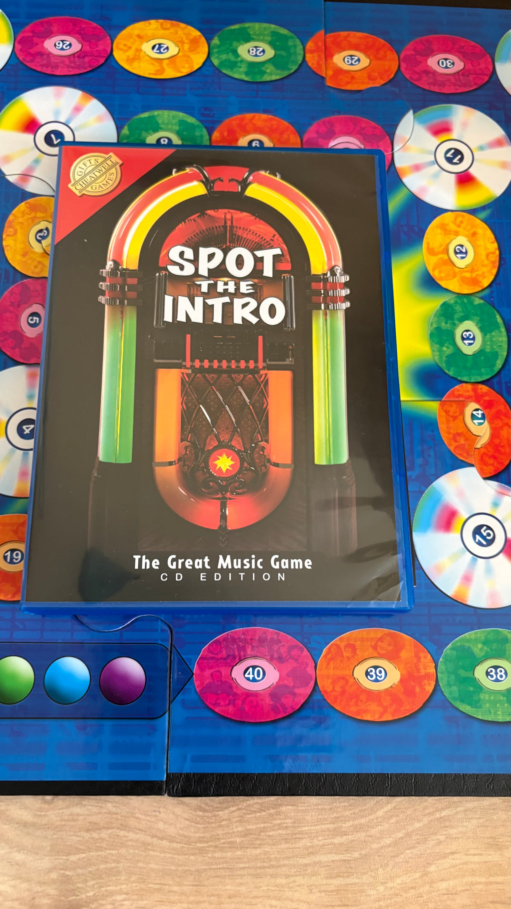 Spot the Intro — Game in Retro Tin