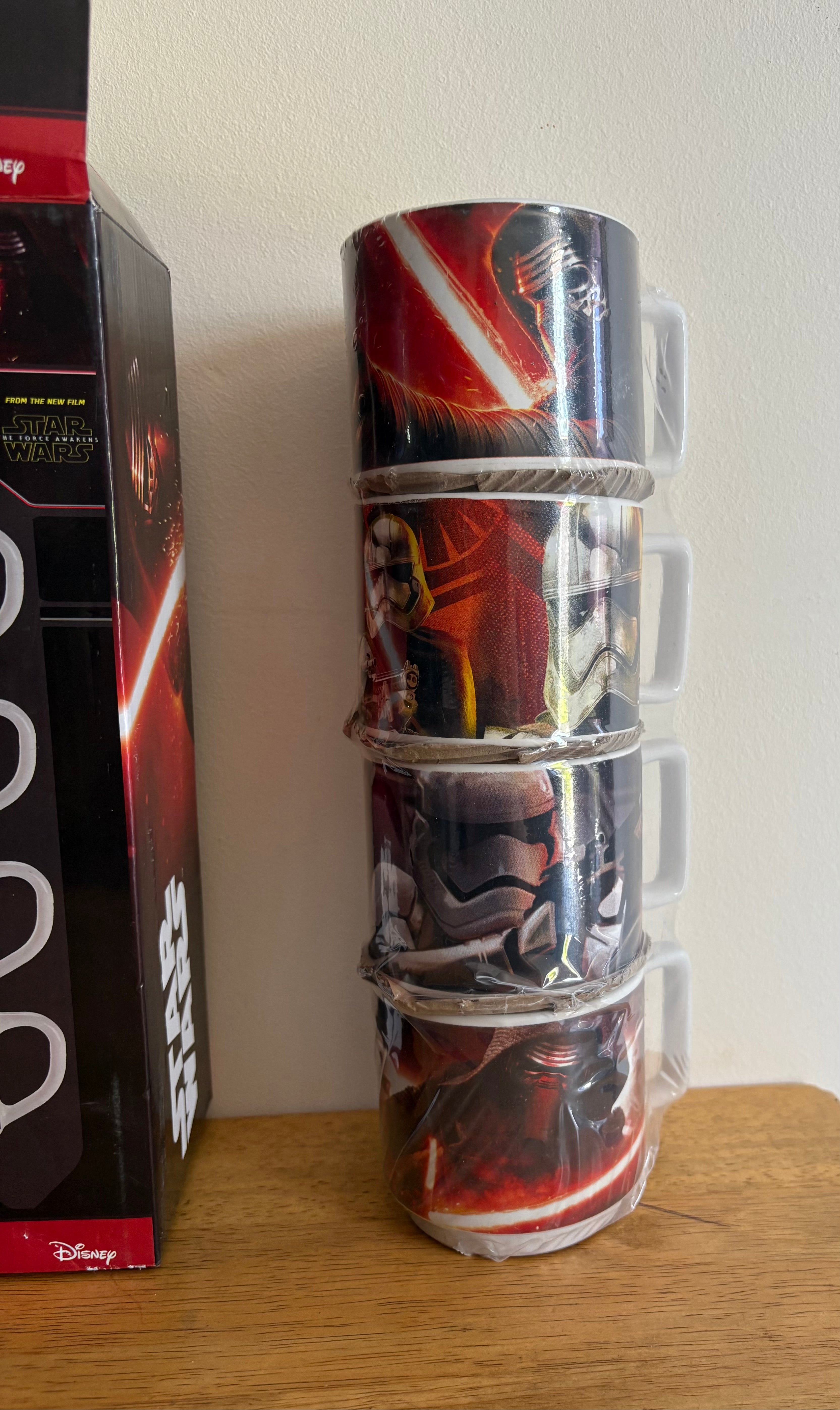 Star Wars set of 4 brand new stackable sealed mugs
