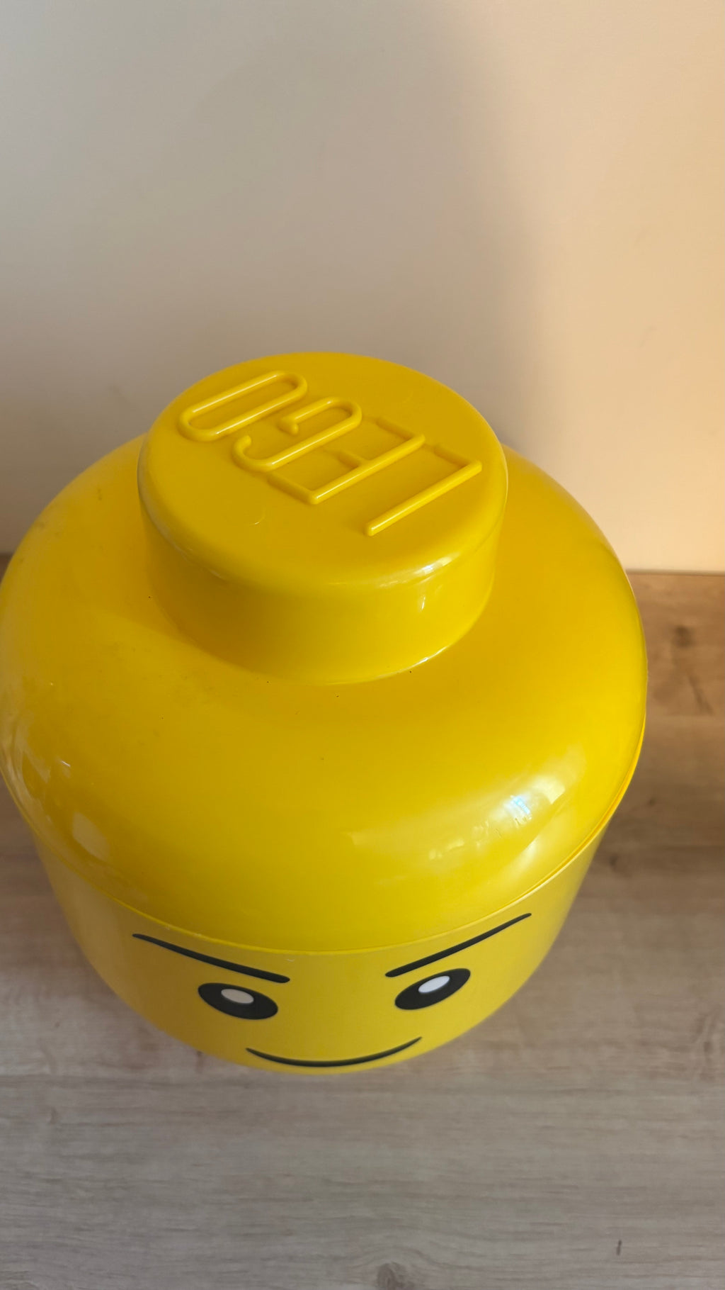 Lego storage head