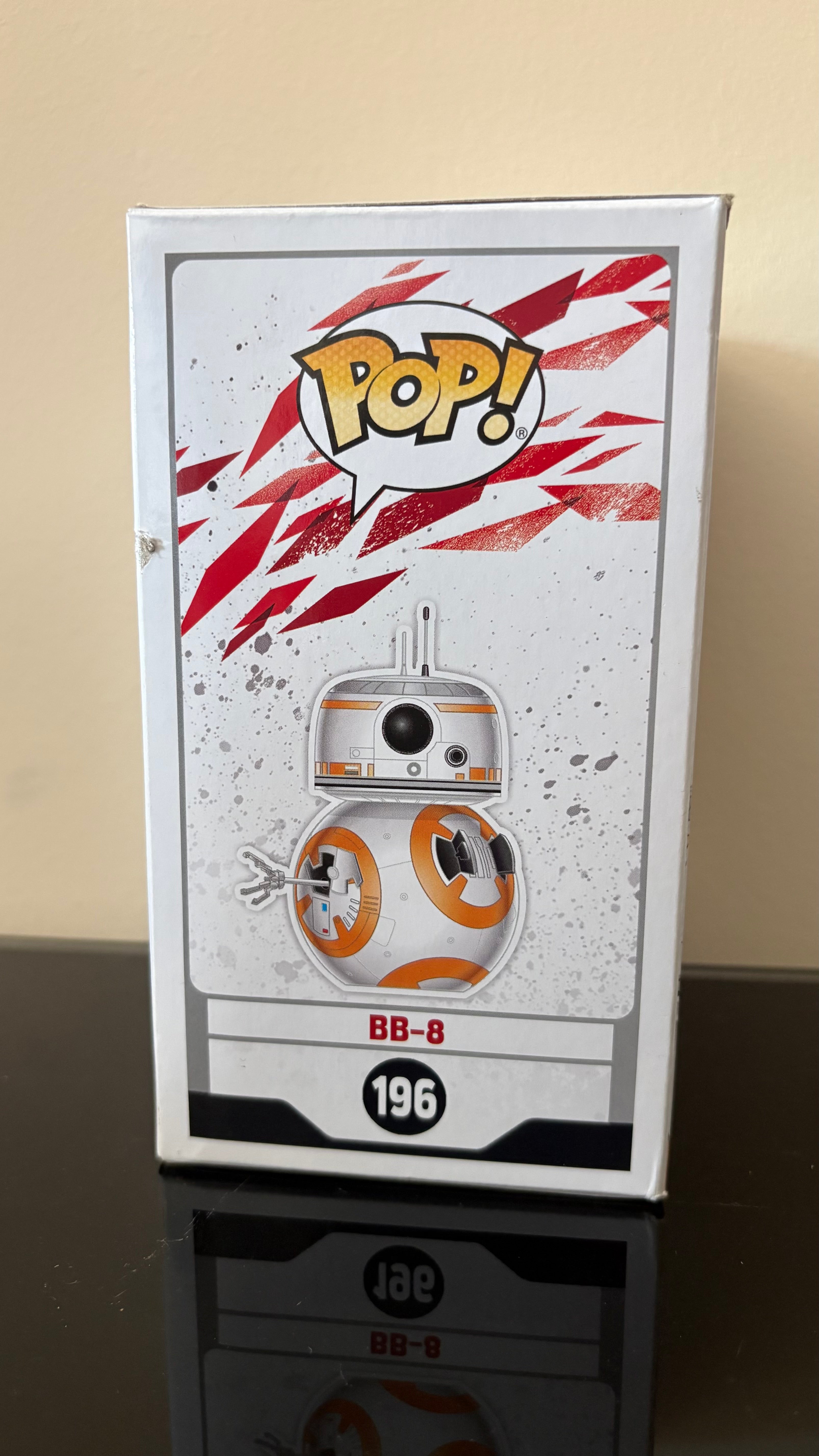 Funko Pop - #196 BB8 (Box Damage)