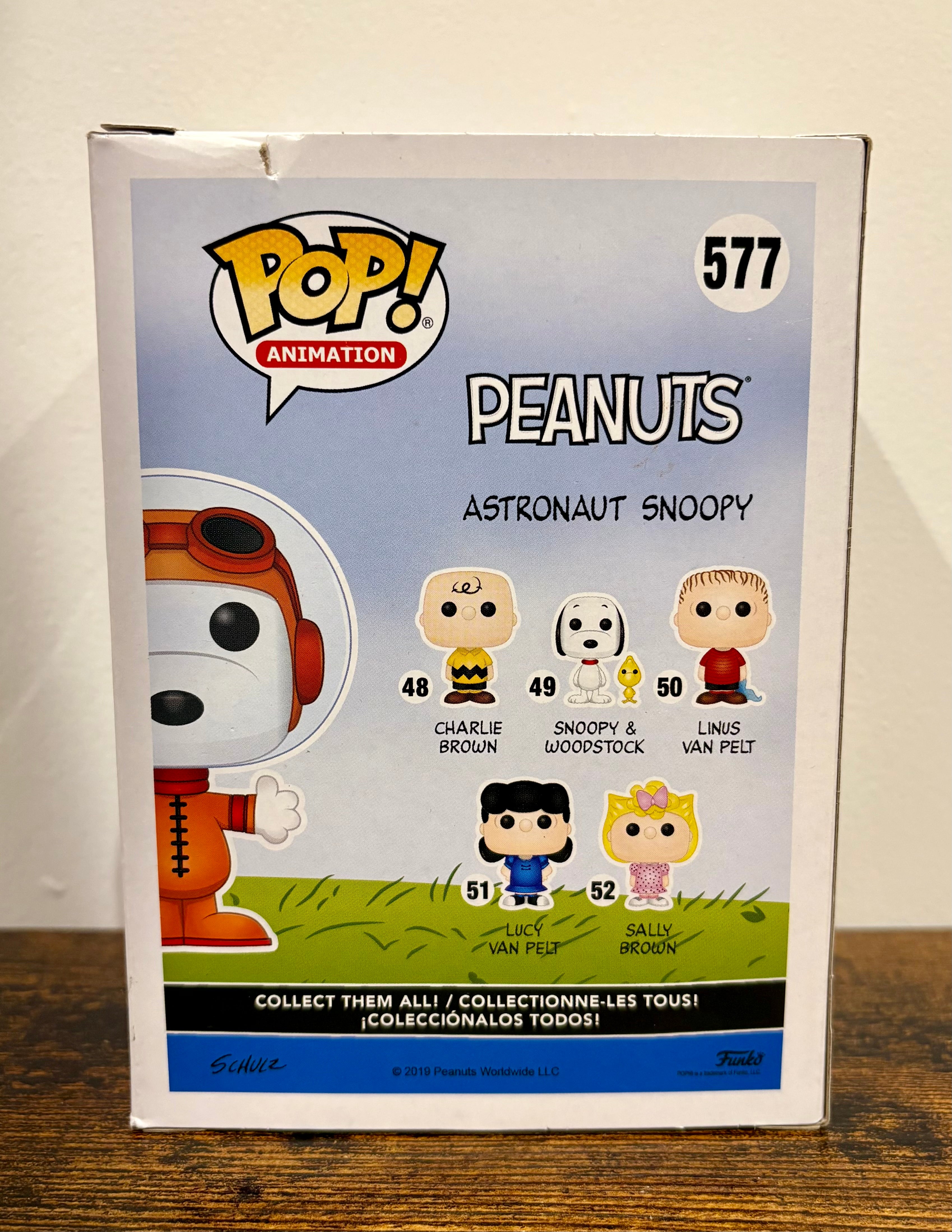 Funko Pop #577 Astronaut Peanuts (snoopy) limited edition exclusive
