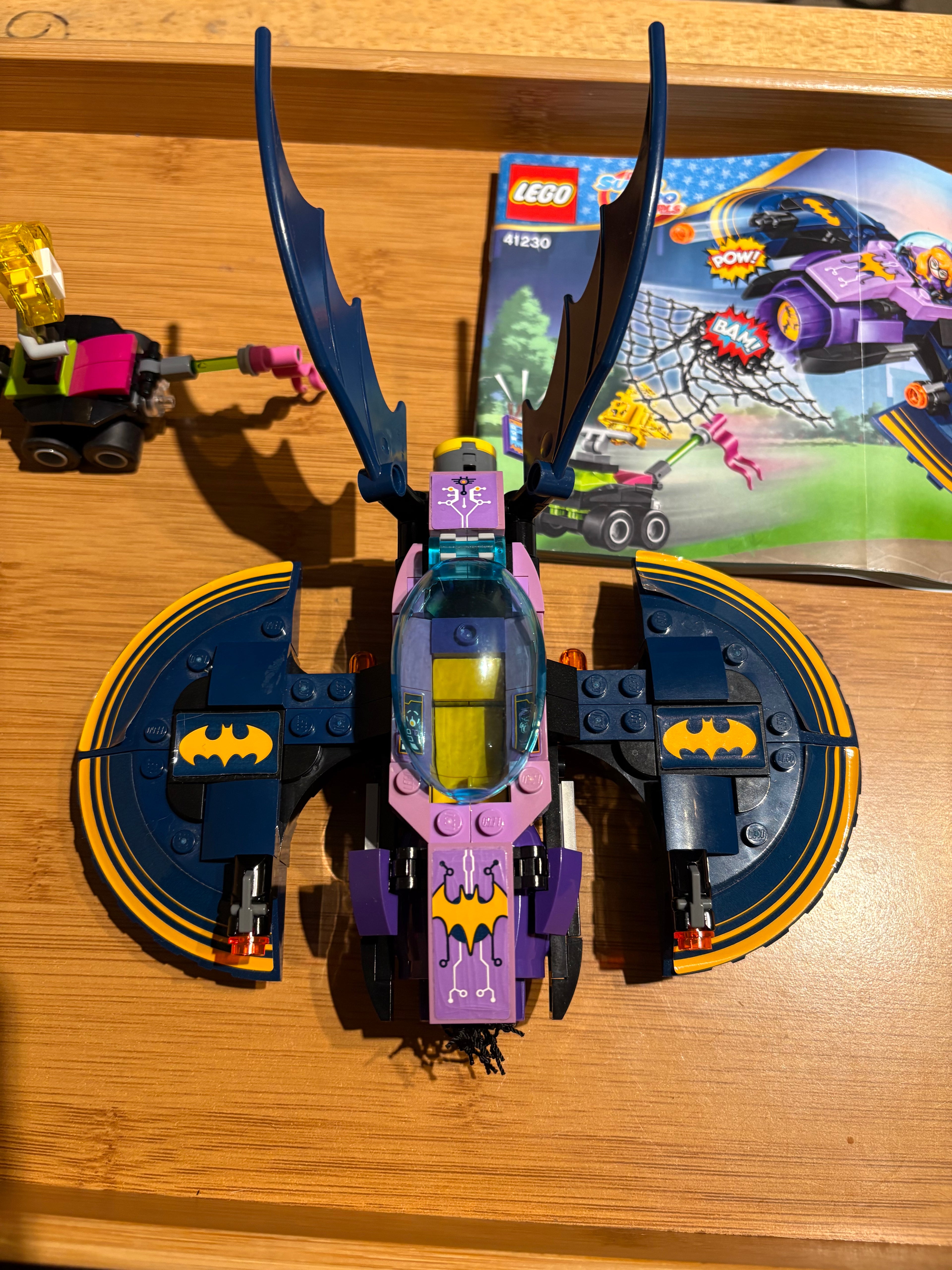 Lego 41230 DC Super Hero Girls Batgirl Batjet Chase Retired Set 2017