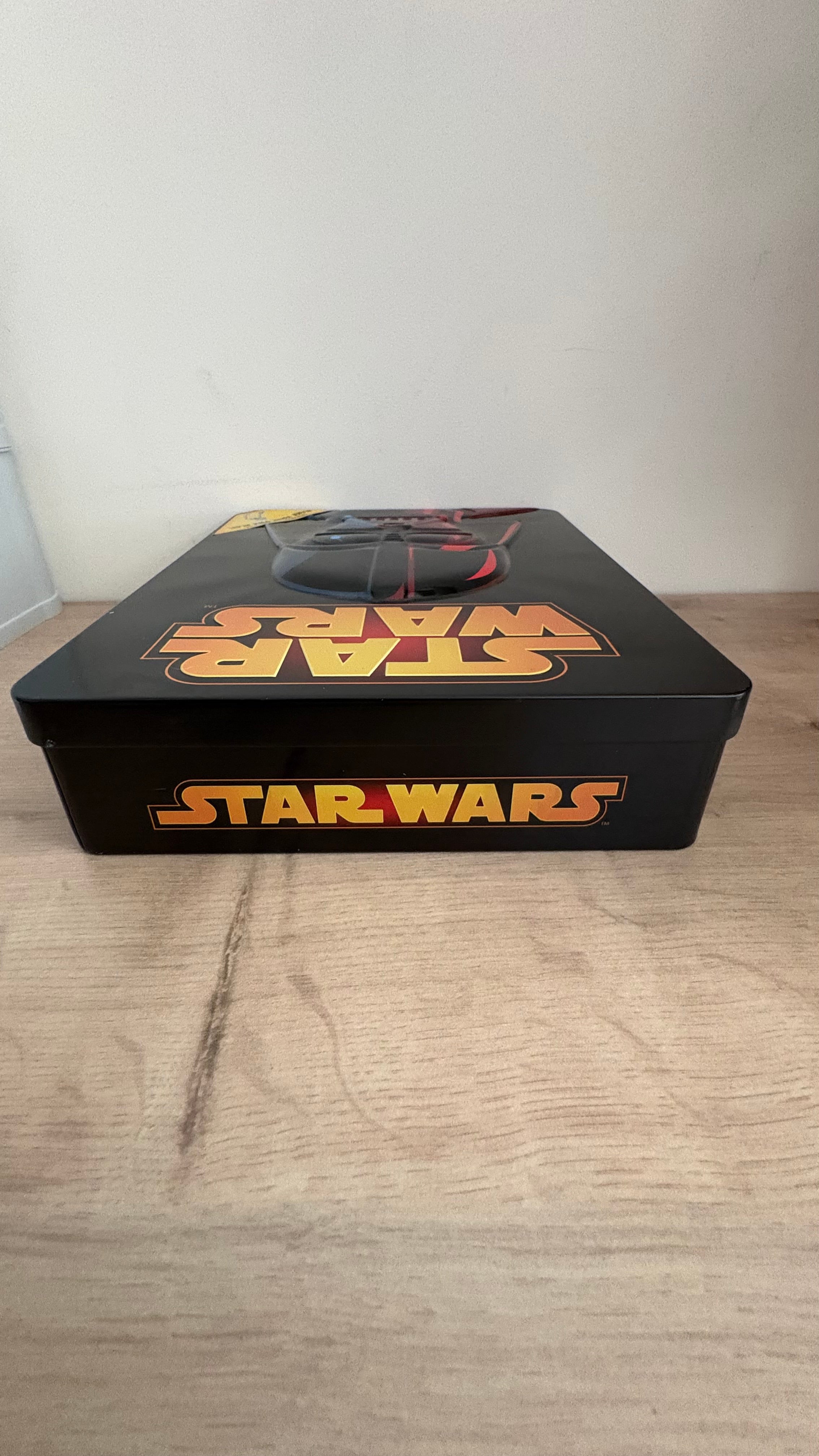 Star Wars metal collectable tin build a ATST