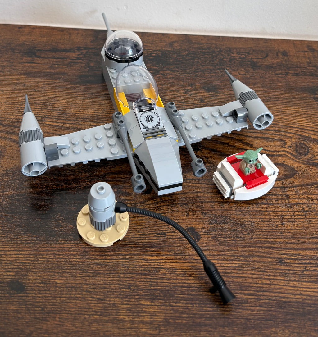 LEGO Star Wars 75410 Mando & Grogu's N-1 Starfighter – Build Only
