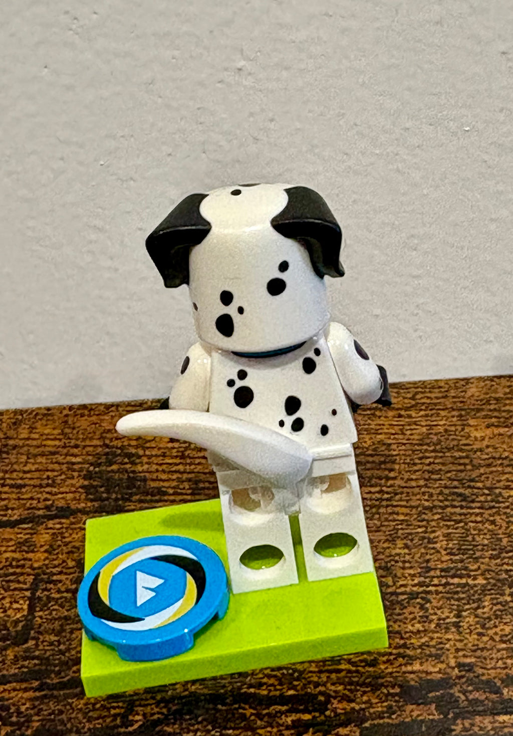 Mini Figure -  Animals Series 28  Dalmatian Dog Costume Minifigure 71051