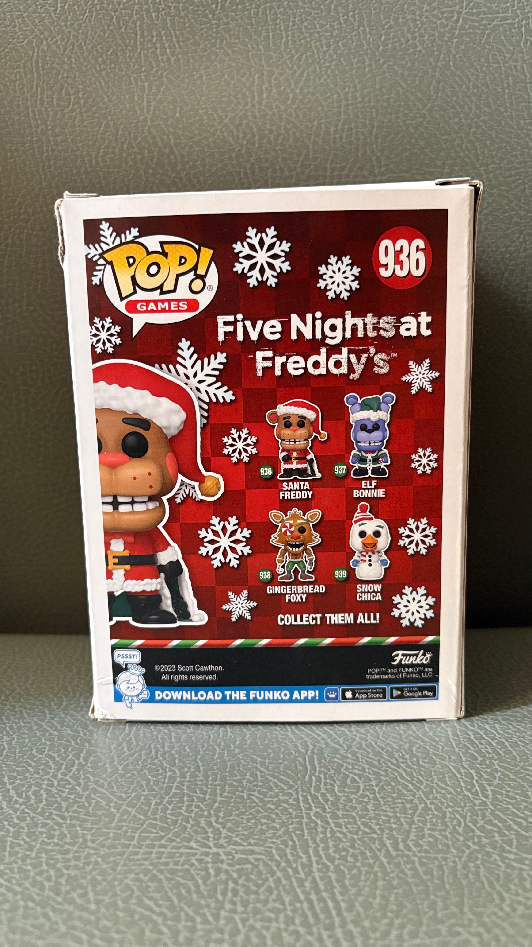 Funko Pop #936 Santa Freddy