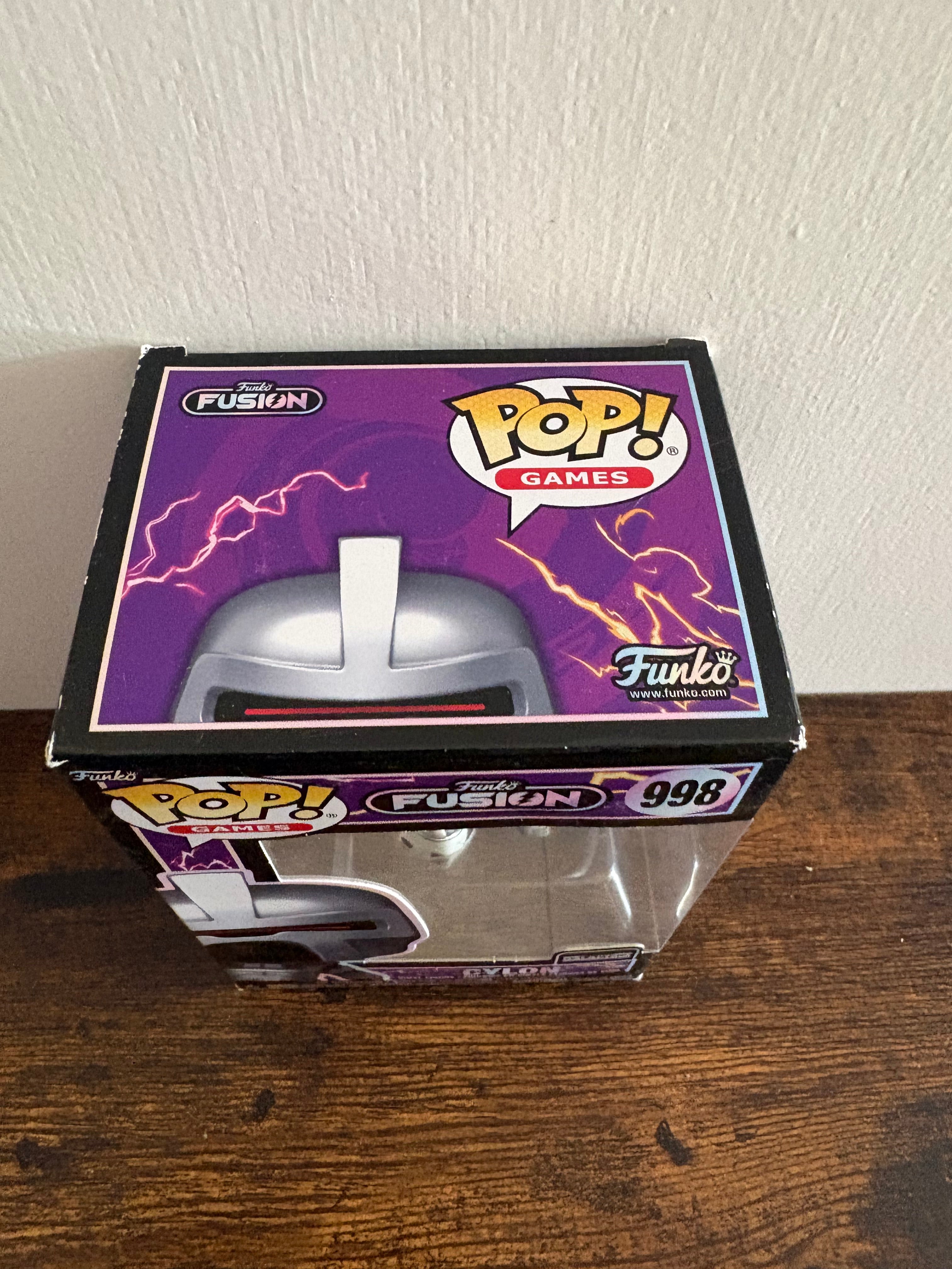 Funko pop - #998 Cylon Funko fusion