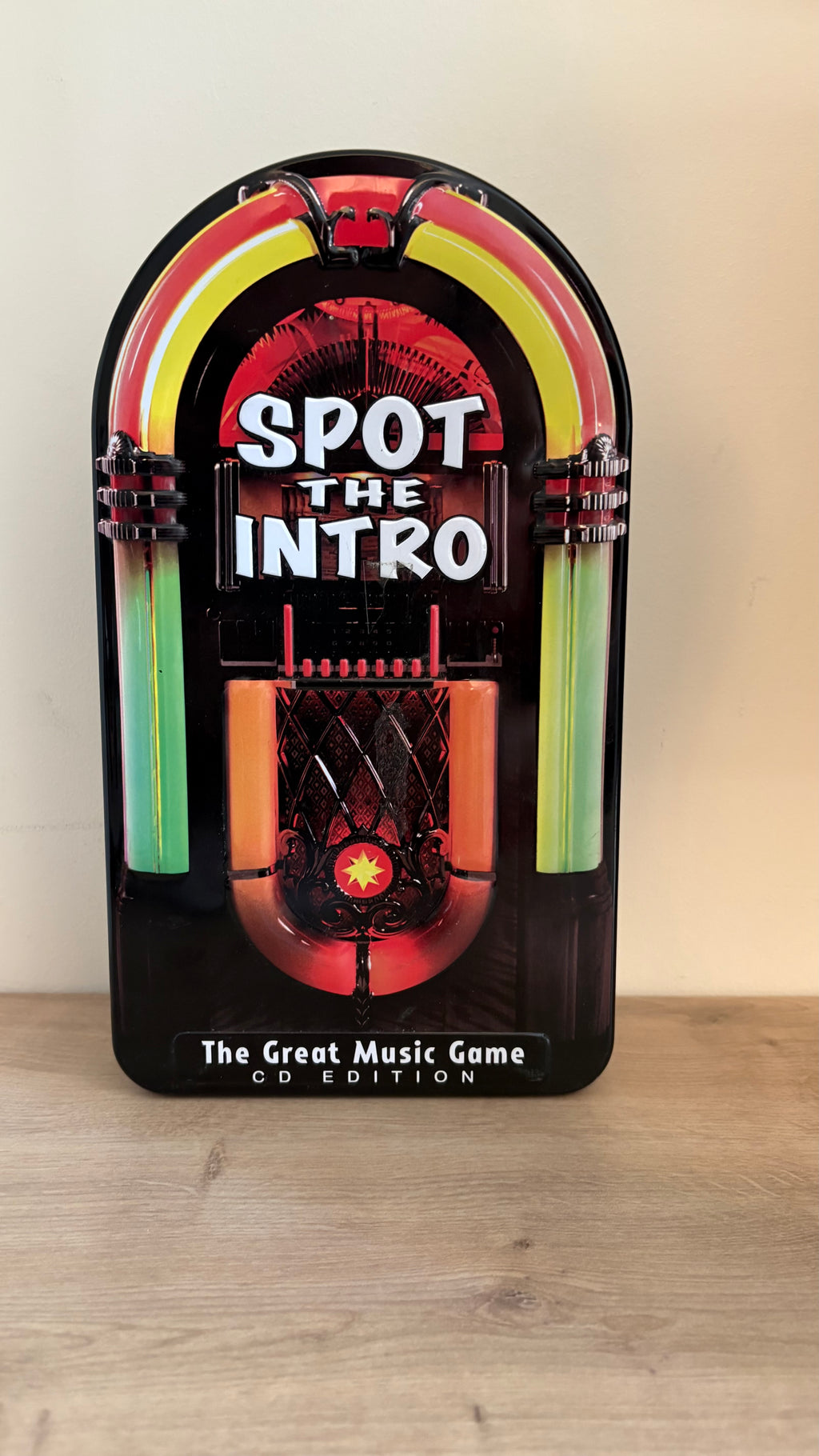 Spot the Intro — Game in Retro Tin