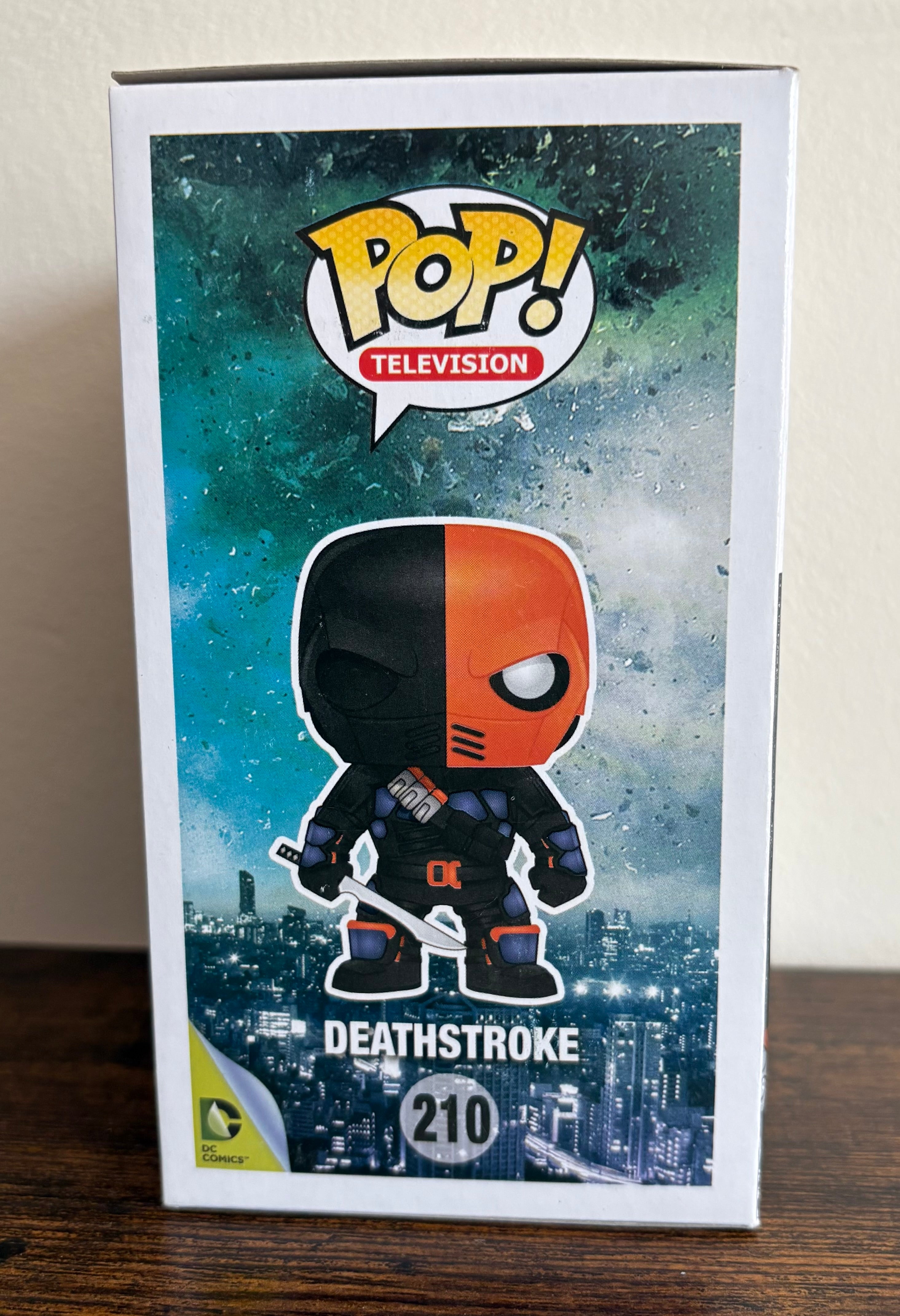 Funko Pop #210 Deathstroke - Arrow