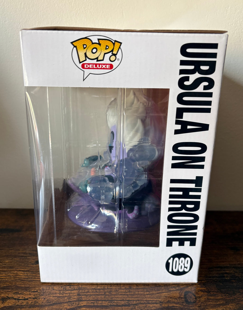Funko Pop Disney - Disney Villains - Ursula on Throne #1089 Deluxe Edition