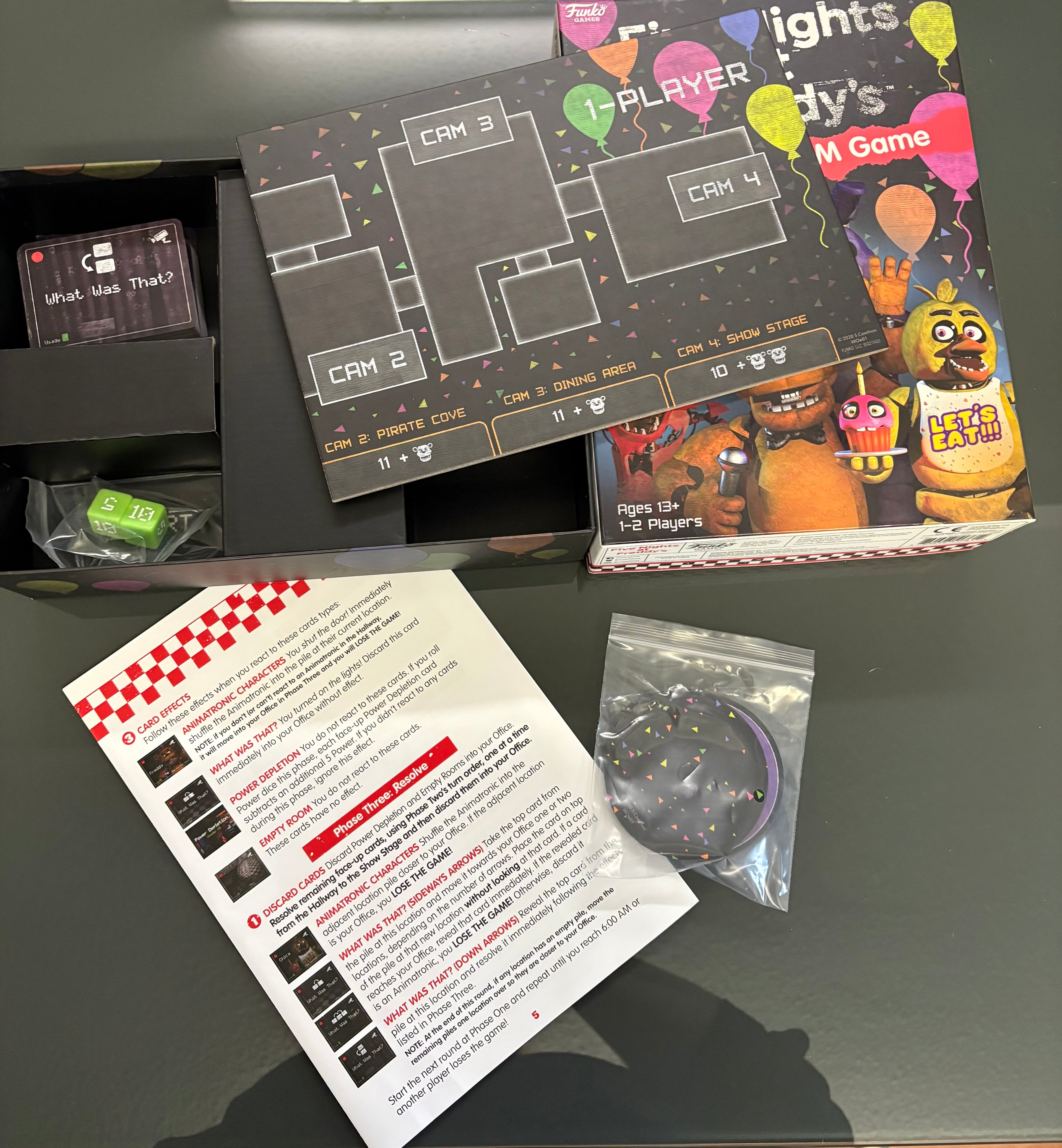 Collectables Funko Games Five Nights at Freddy's Survive Till 6am Board Game