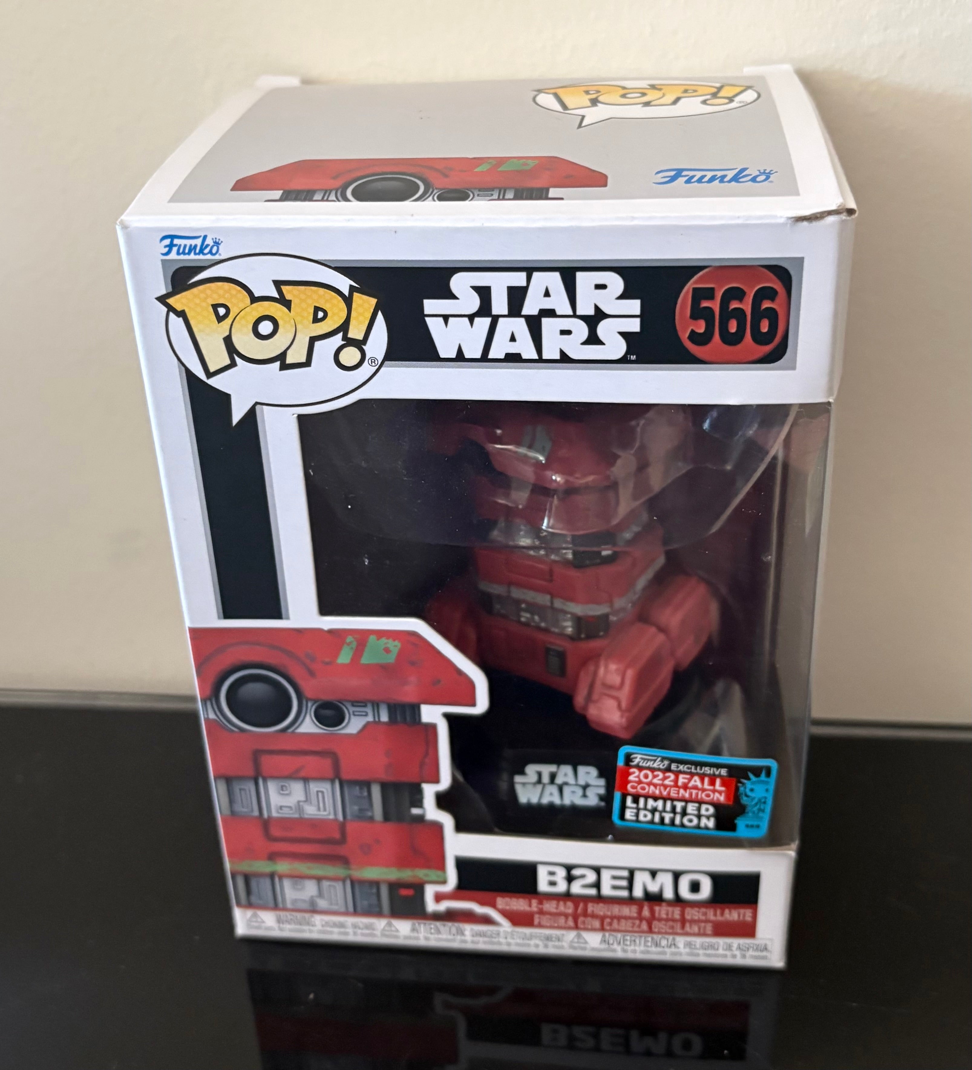 Funko Pop Star Wars B2EMO #566 2022 Fall Convention Exclusive Vinyl Figure