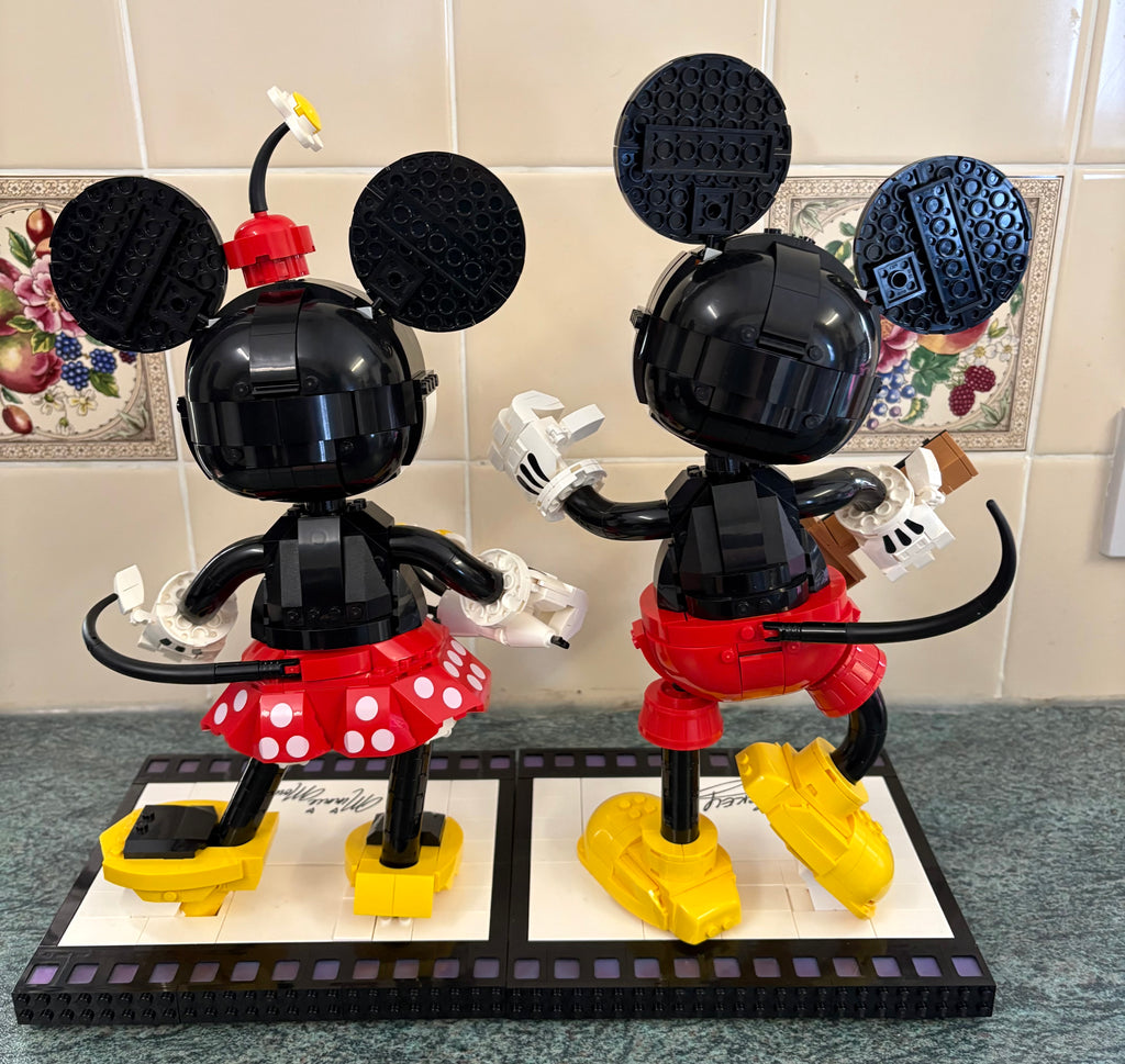 Lego Disney Mickey Mouse & Minnie Mouse 43179 Retired Set  100% Complete