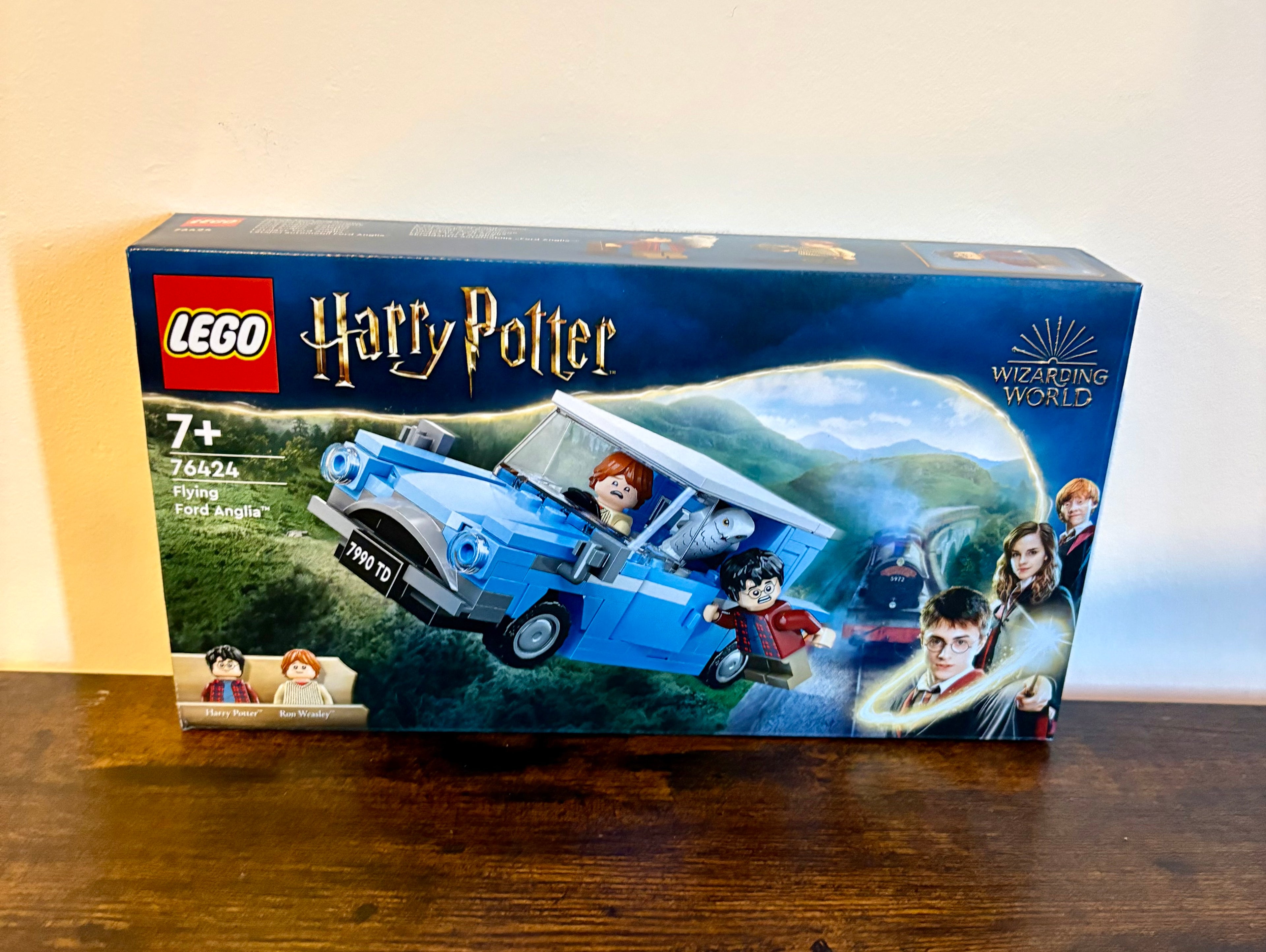 Lego Harry Potter Flying Ford Anglia Set 76424 Brand New & Sealed