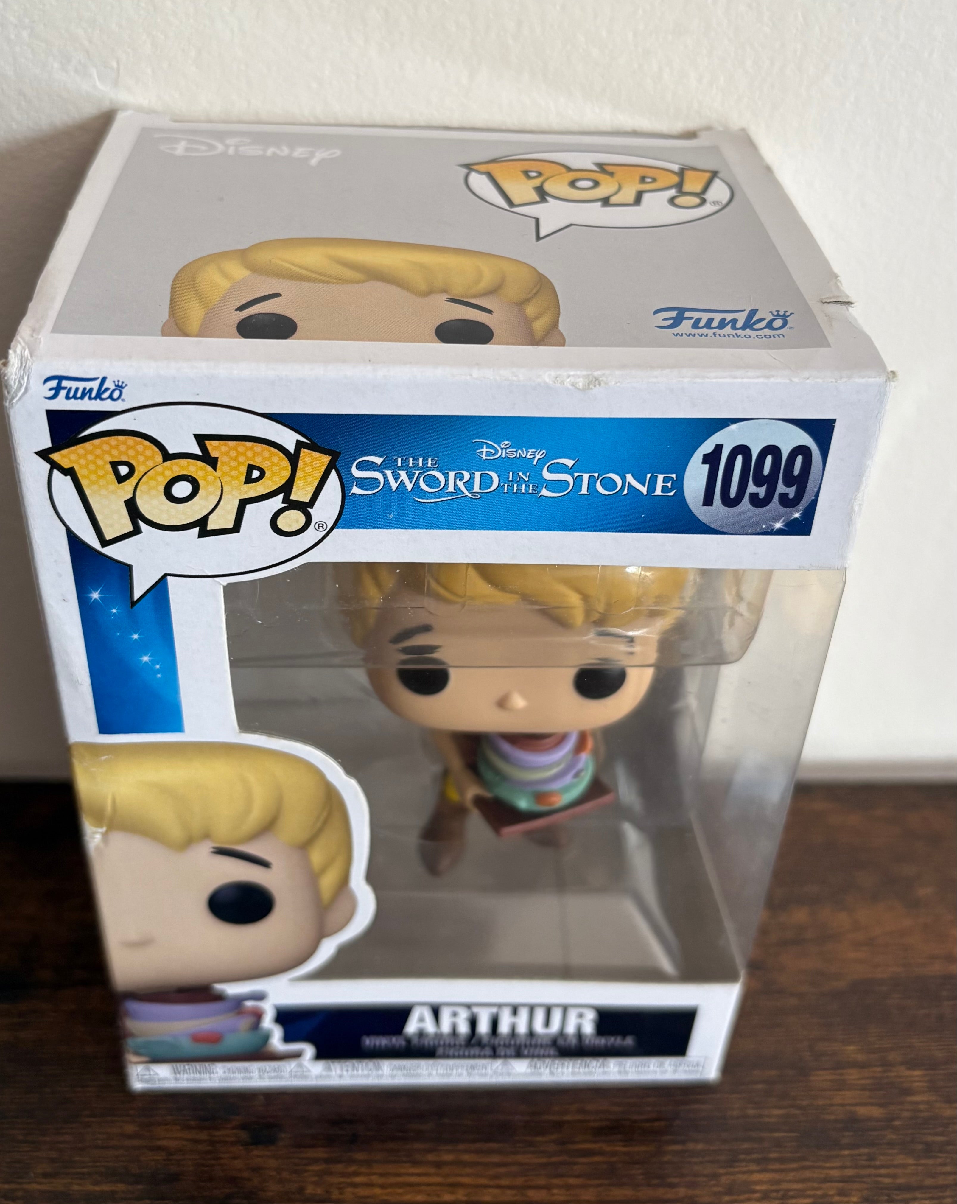 Funko Pop #1099 Arthur – Disney's Sword in the Stone