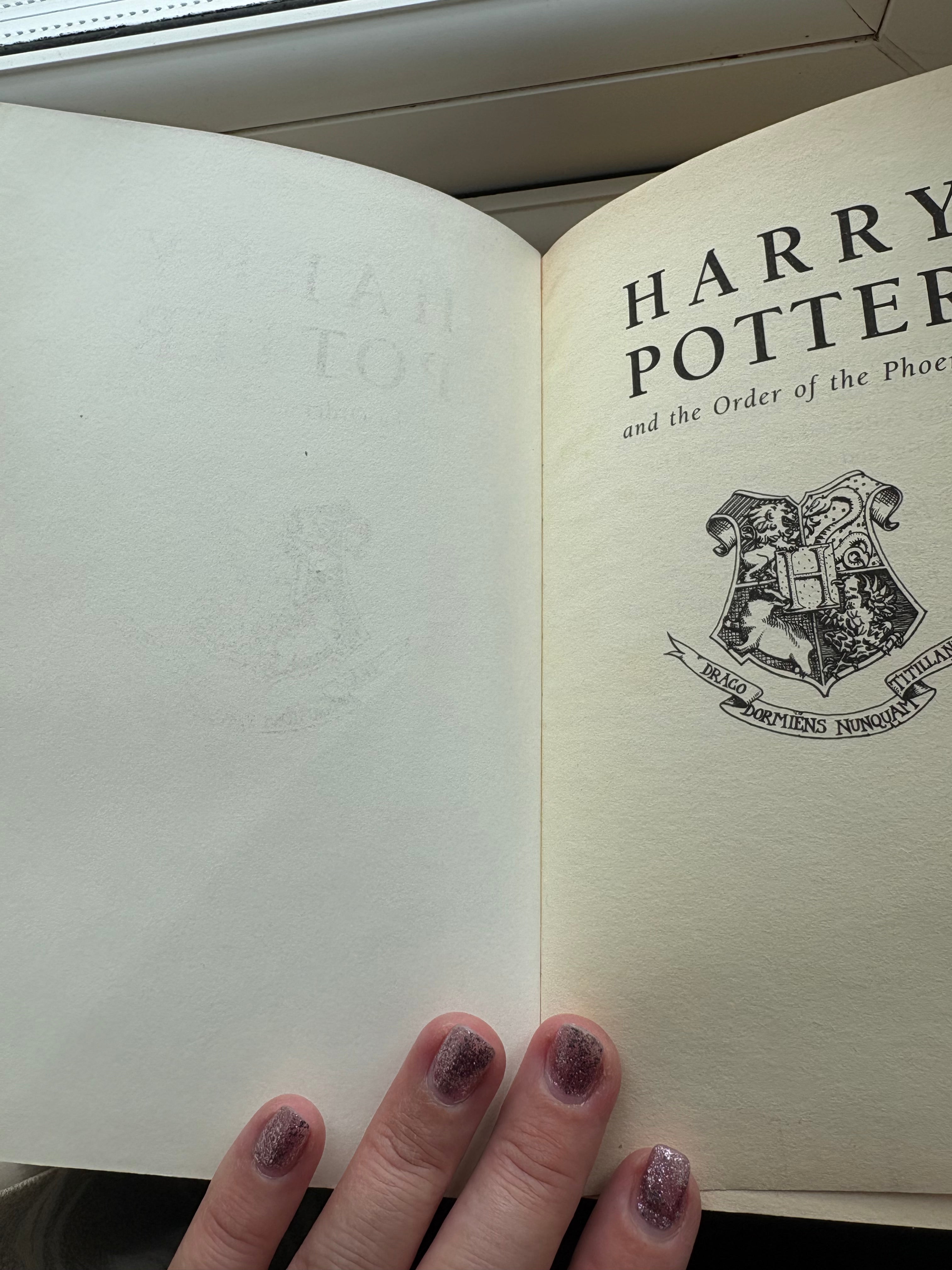 Collectables - Harry Potter and the Order of the Phoenix 1st/1st Edition with errors, with dust jacket