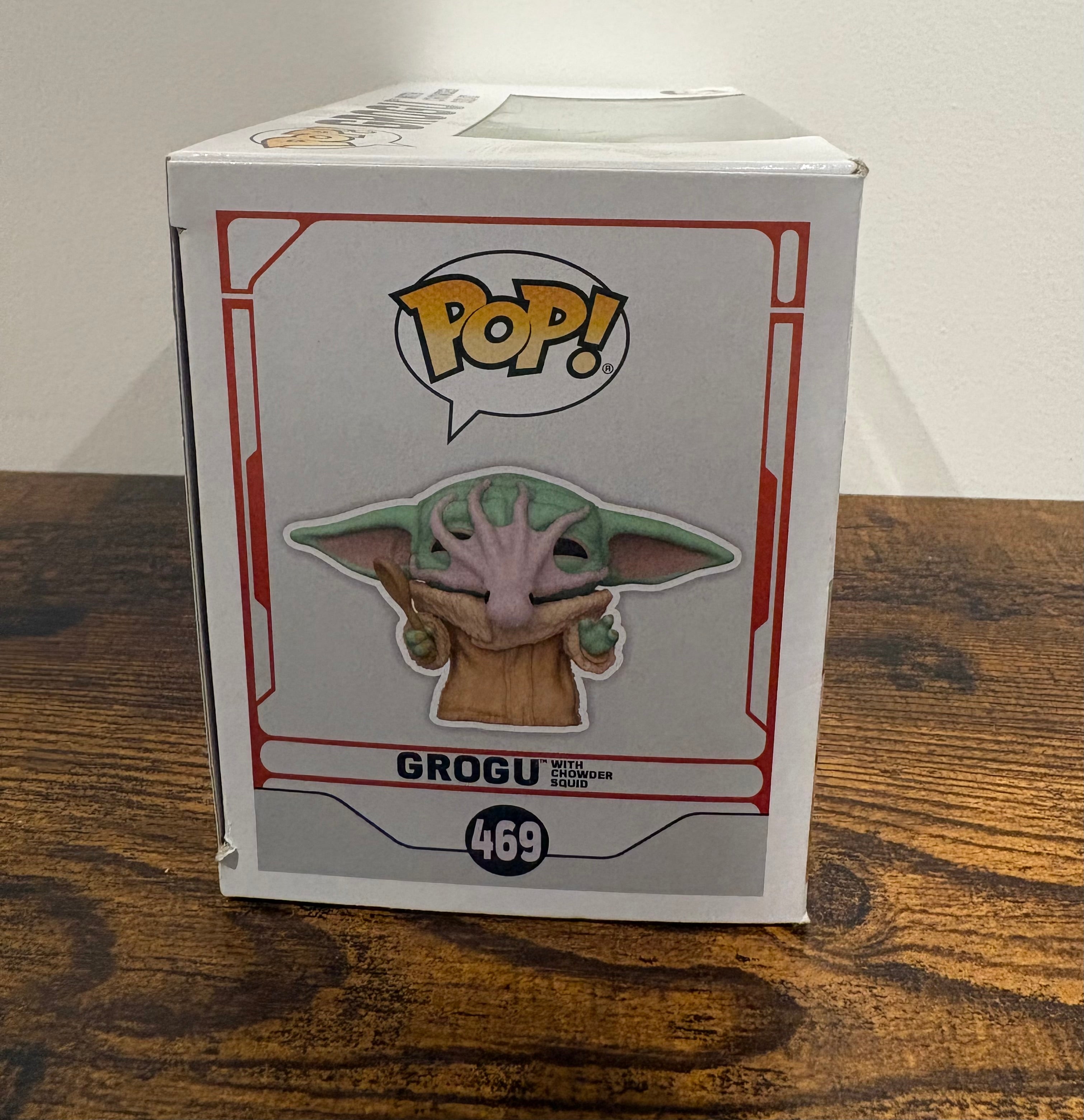 Funko Pop! Star Wars: The Mandalorian #469 Grogu With Chowder Squid Special Ed.