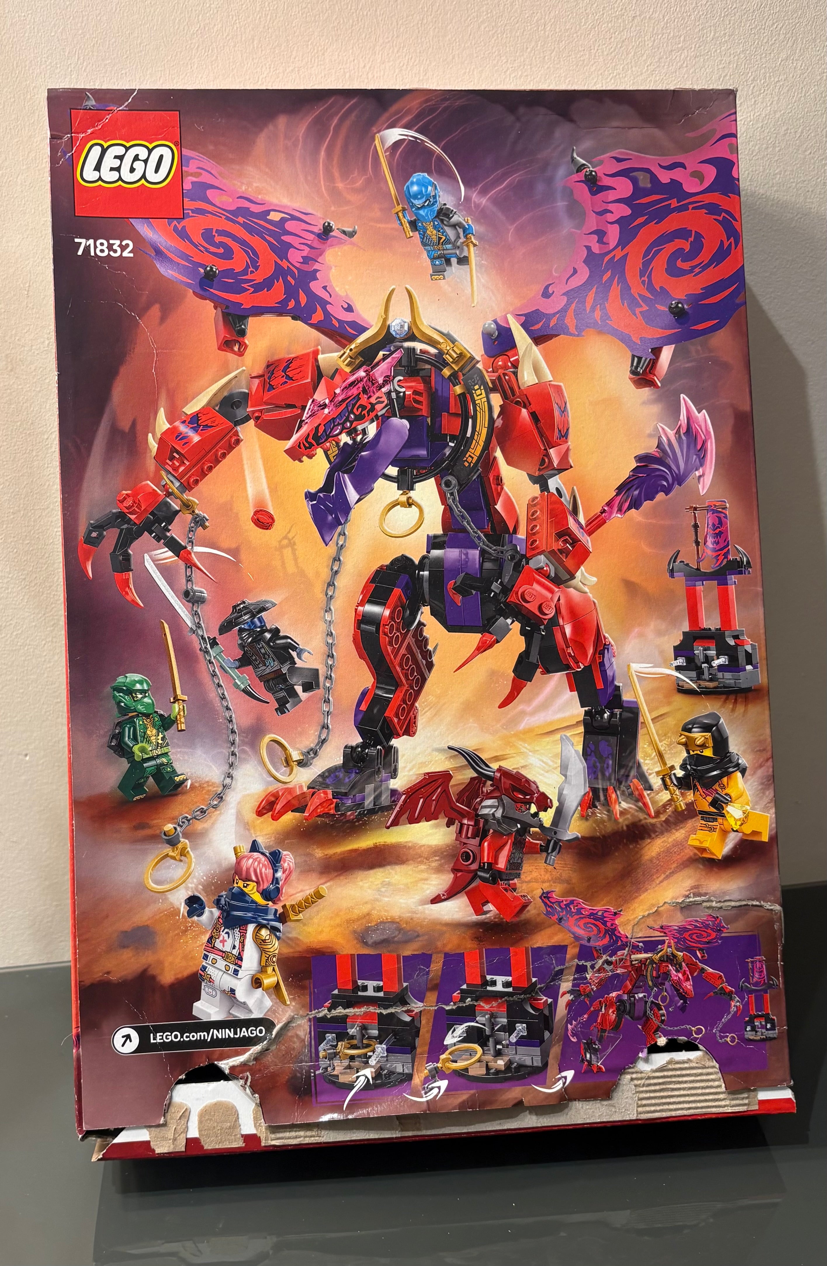 LEGO NINJAGO Thunderfang Dragon