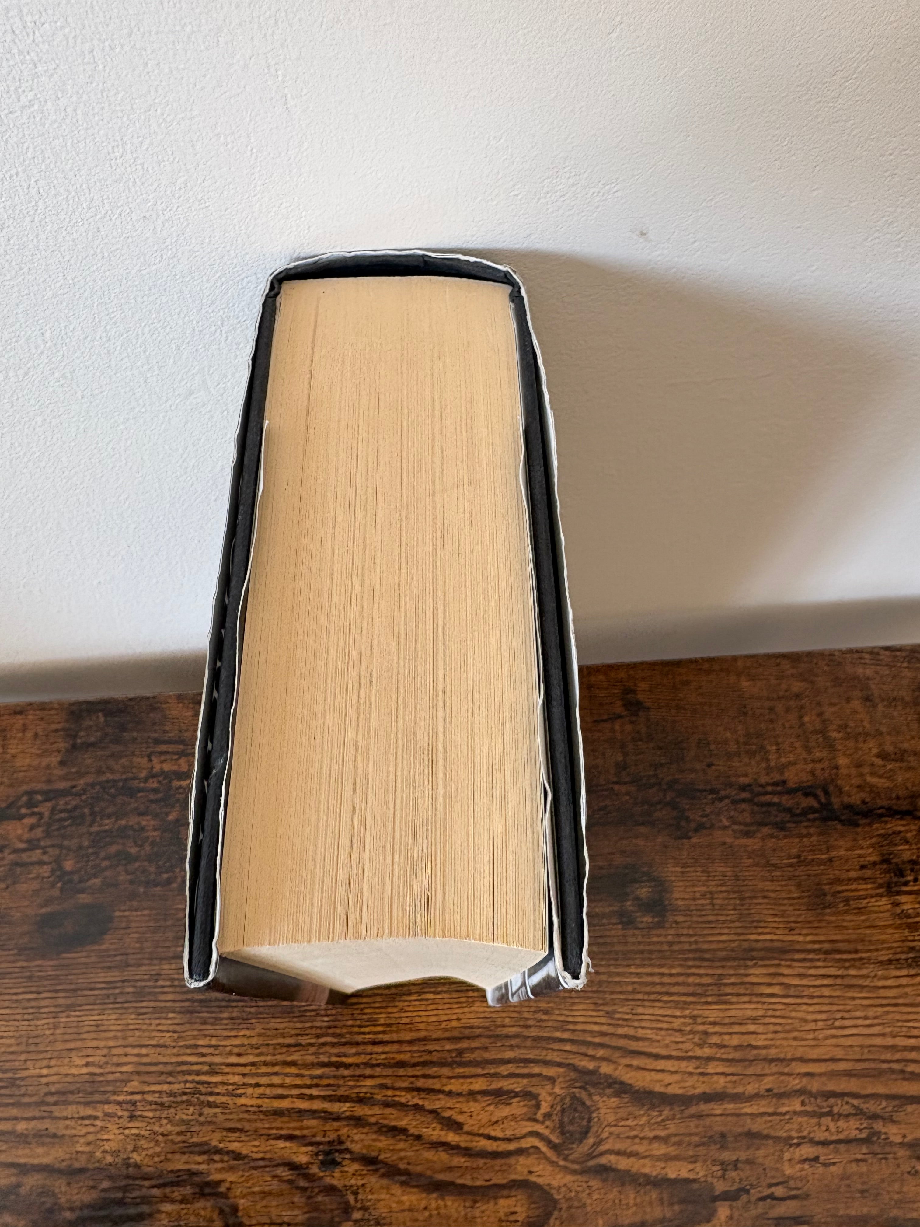 Collectables Harry Potter & the Half-Blood Prince Bloomsbury Adult First Edition /misprint