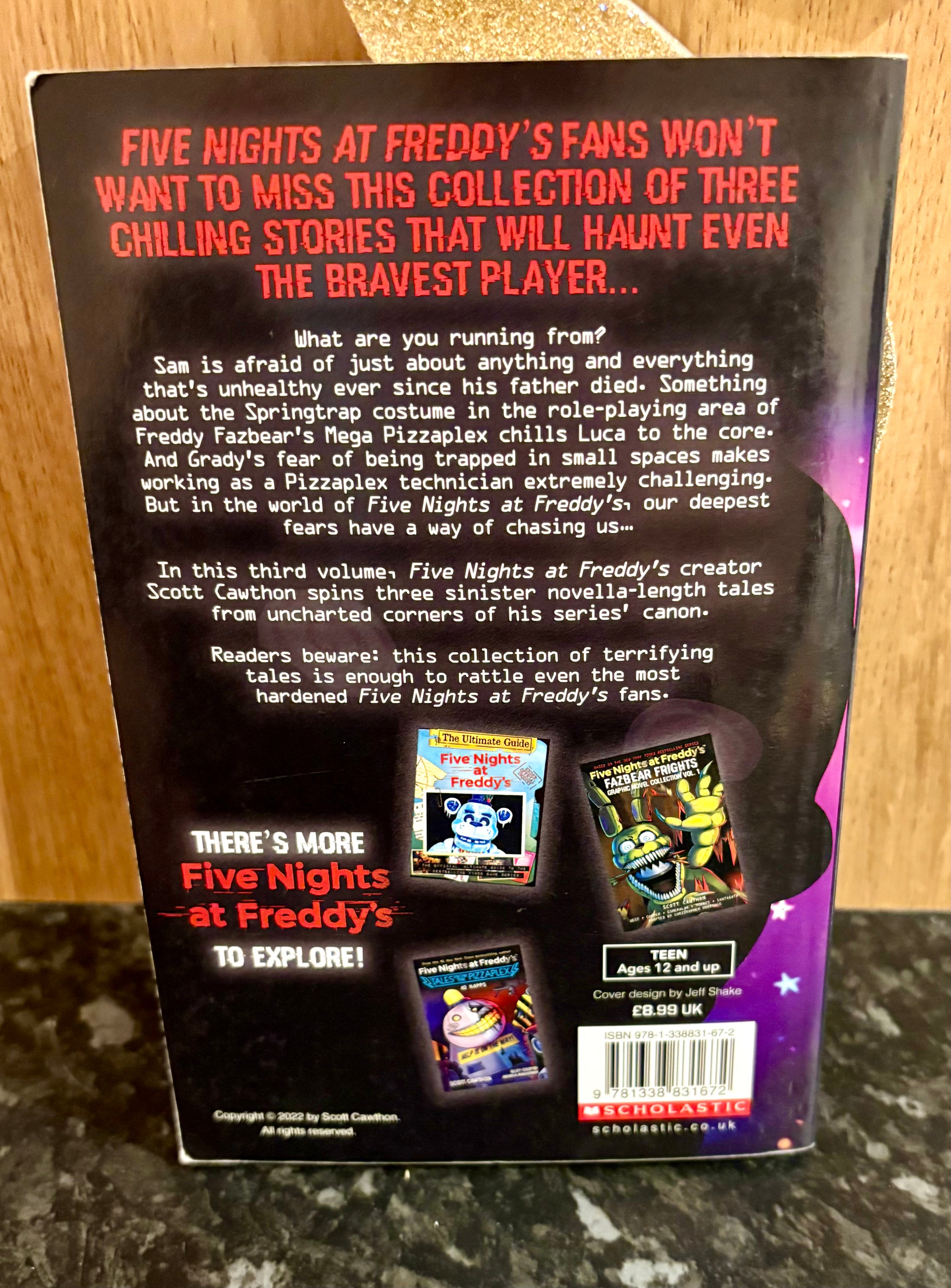 Collectables - Five Nights at Freddy's x4 Books