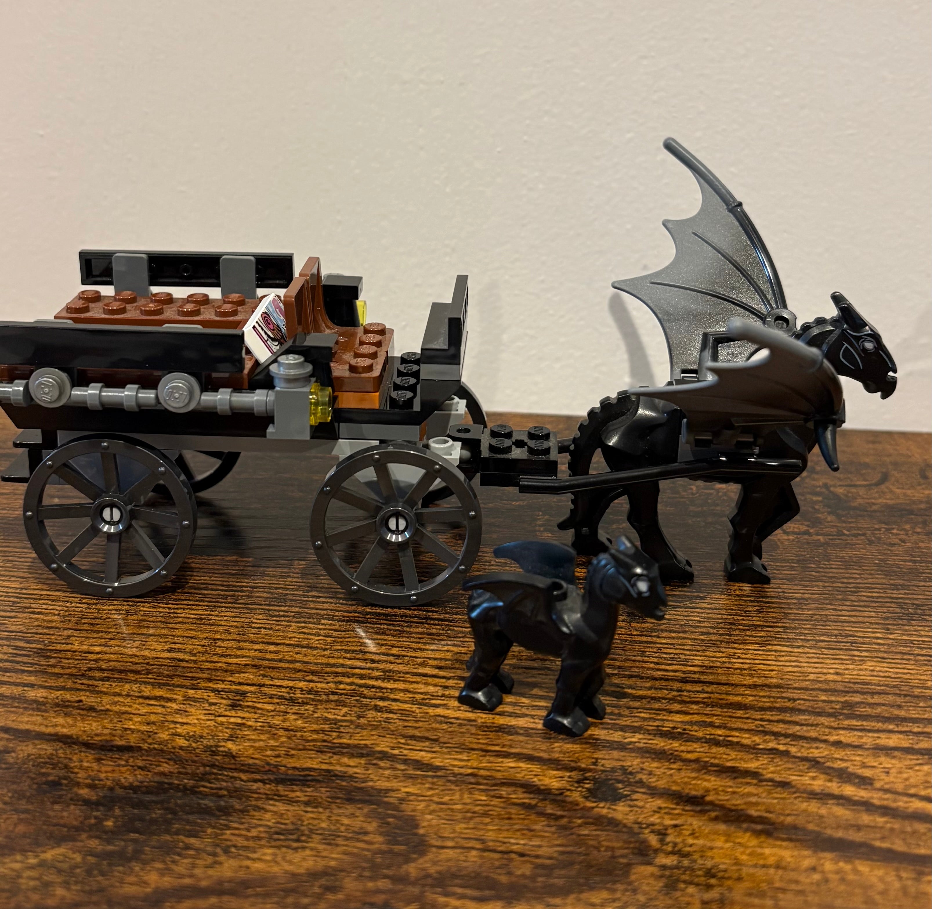 LEGO 76400 Hogwarts Carriage & Thestrals Harry Potter