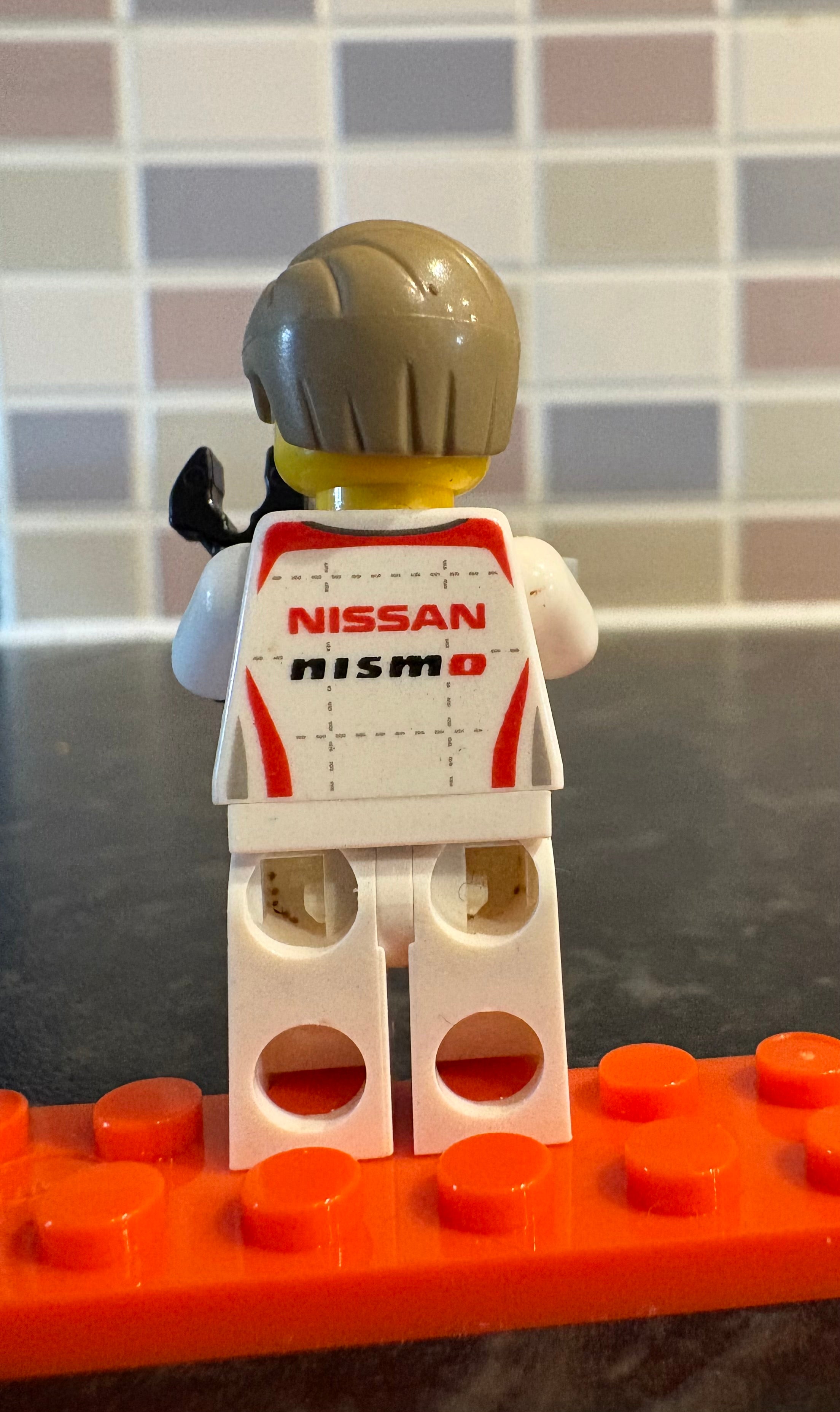 Speed Champions SC081 Nissan GT-R NISMO Driver Mini Figure
