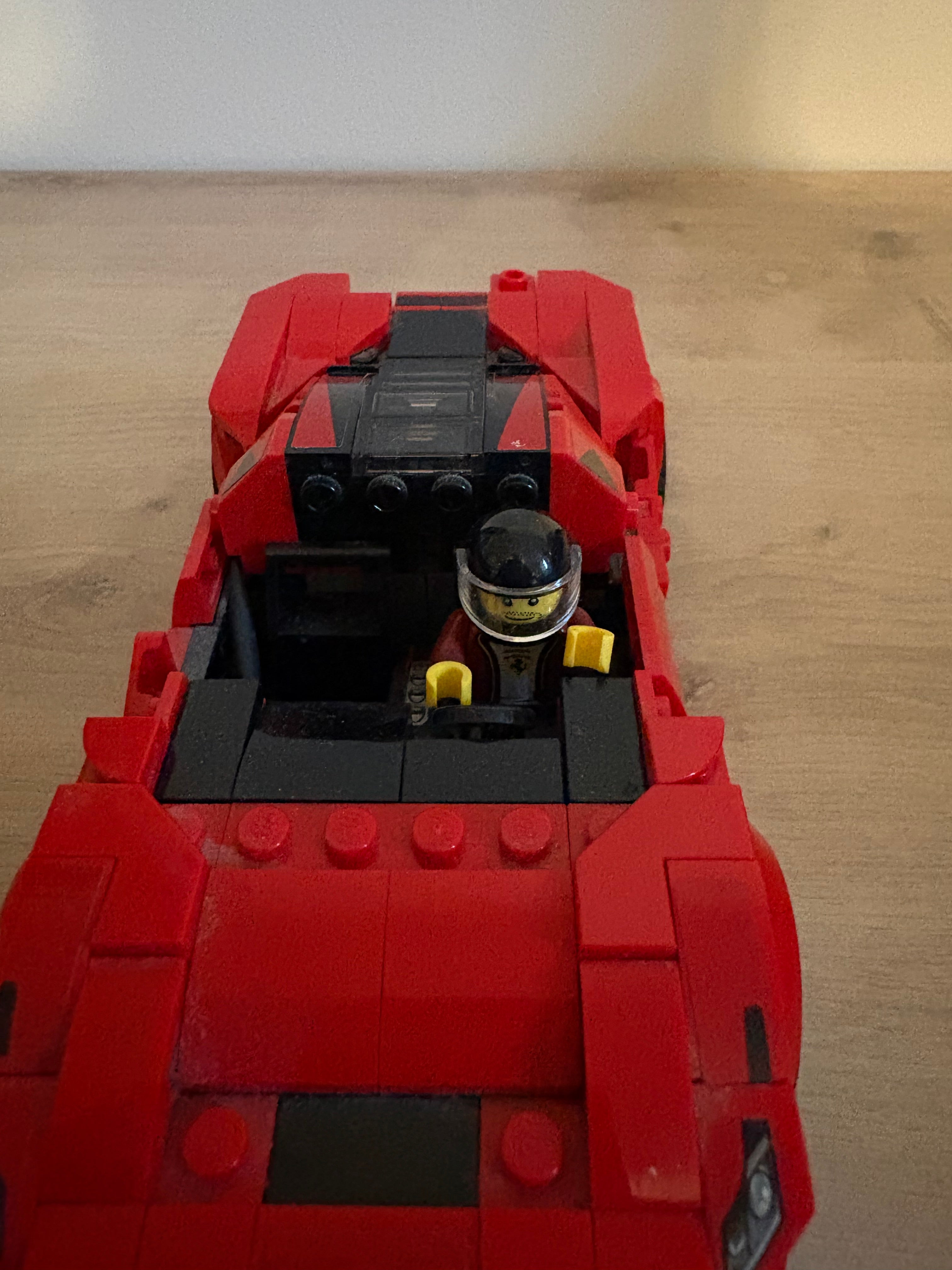 Lego Speed Champions 76895 Ferrari F8 Tributo Building Set