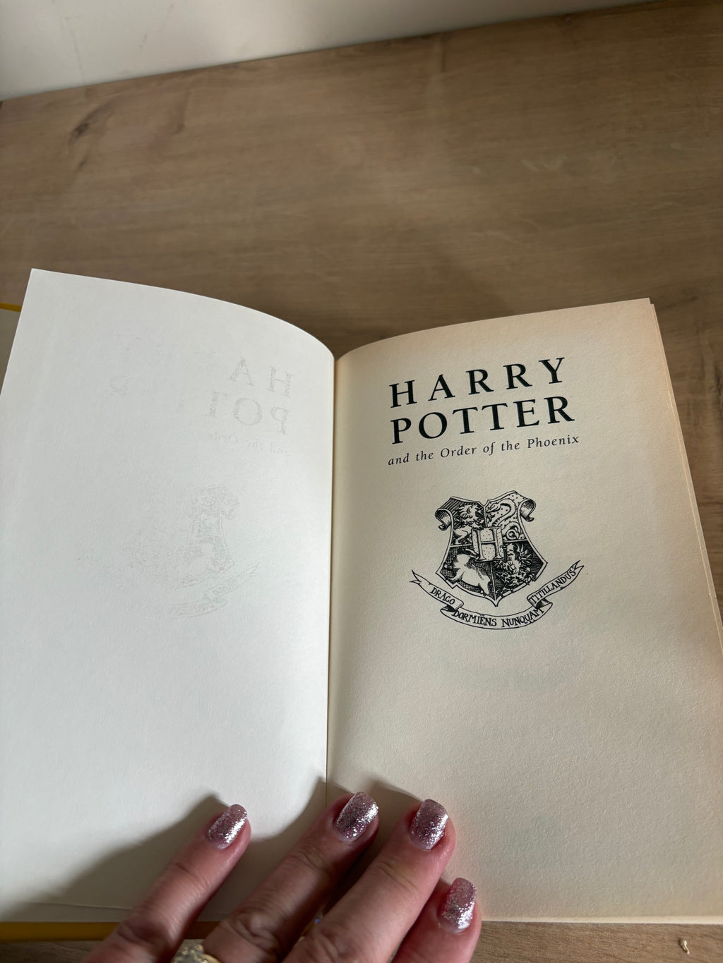 Collectables - Harry Potter and the Order of the Phoenix 1st/1st Edition with errors no dust jacket