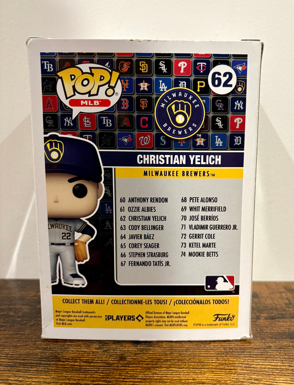 Funko Pop Milwaukee Brewers Christian Yelich 62 slight damaged to corners