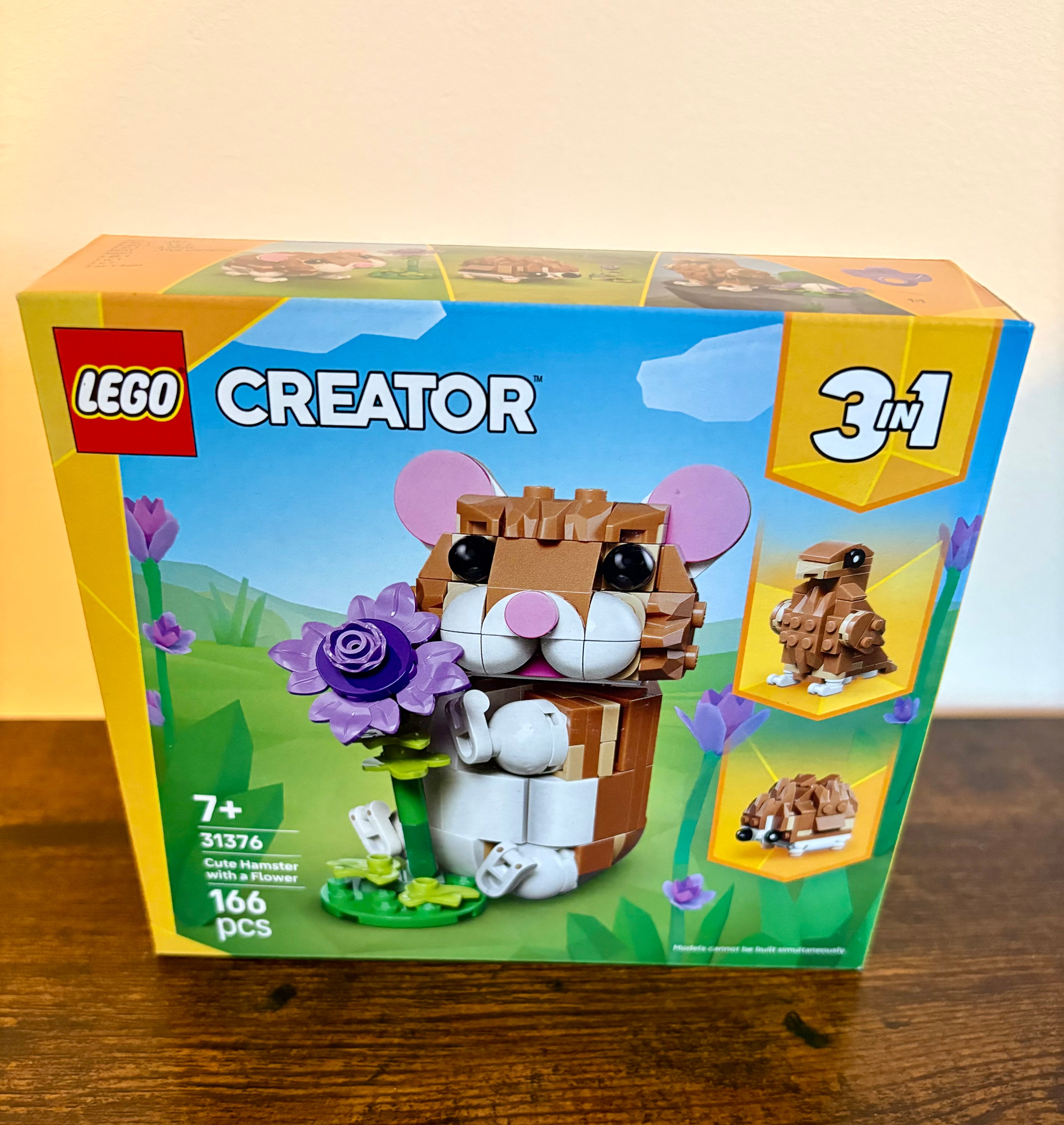 Lego 31376 Creator 3in 1 Cute Hamster with a Flower + Hedgehog + Eagle