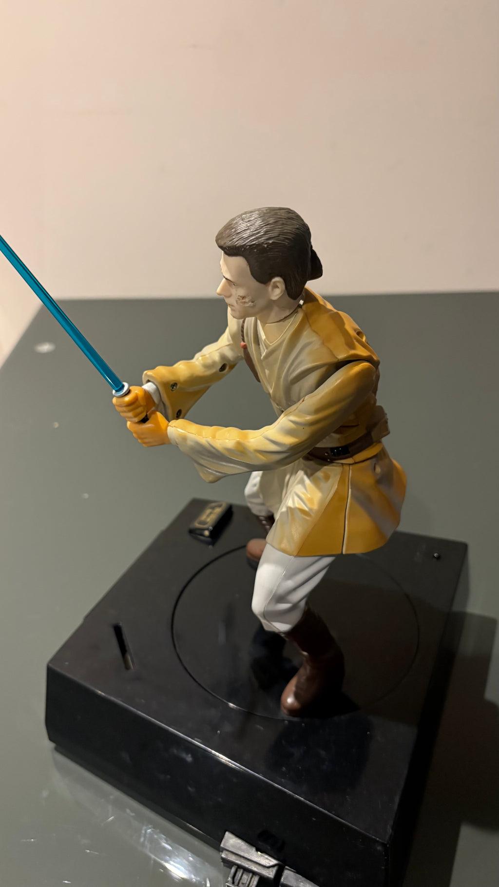 Star Wars Obi Wan Kenobi light up figure display 1999 money box.