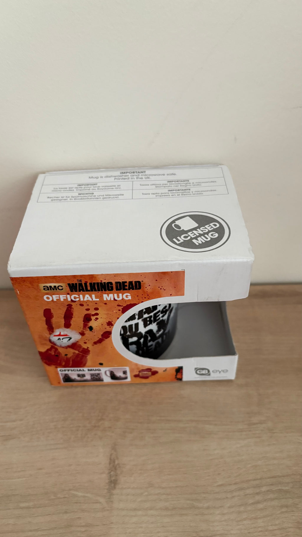 Collectable - AMC The Walking Dead official Mug,