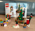 Lego - 40263 - A Christmas scene - Retired set